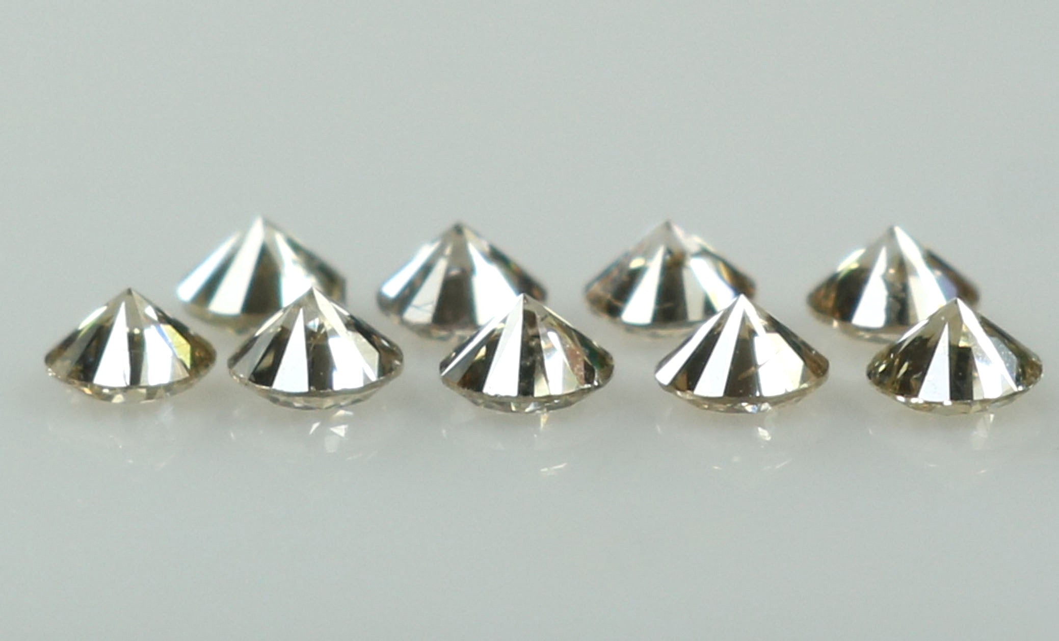 0.41 Ct Natural Loose Round Shape Diamond Brown Color Round Cut Diamond 2.20 MM Natural Loose Diamond Round Brilliant Cut Diamond LQ6569