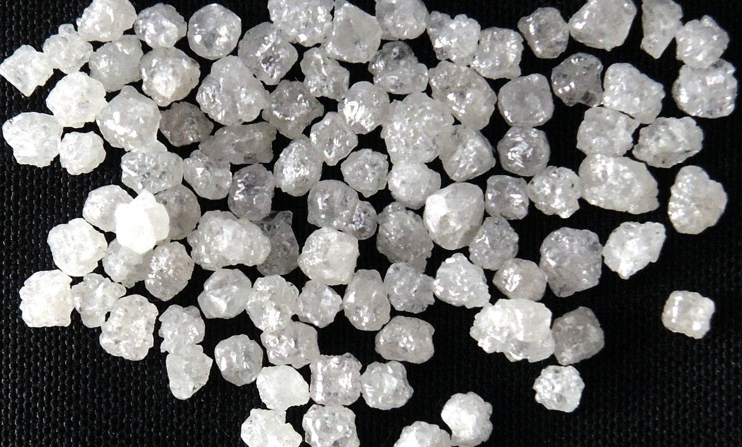 Natural Loose Diamond Rough Cube Silver White Color I3 Clarity 40 pcs Q99