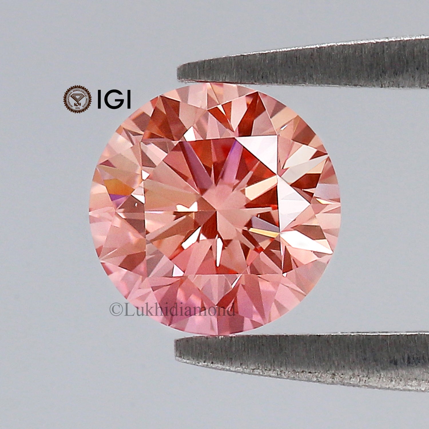 0.91 CT IGI Certified Round Brilliant Cut Fancy Intense Pink Color VS2 Clarity Diamond Lab Grown Diamond Lab Created Round CVD Diamond L3308