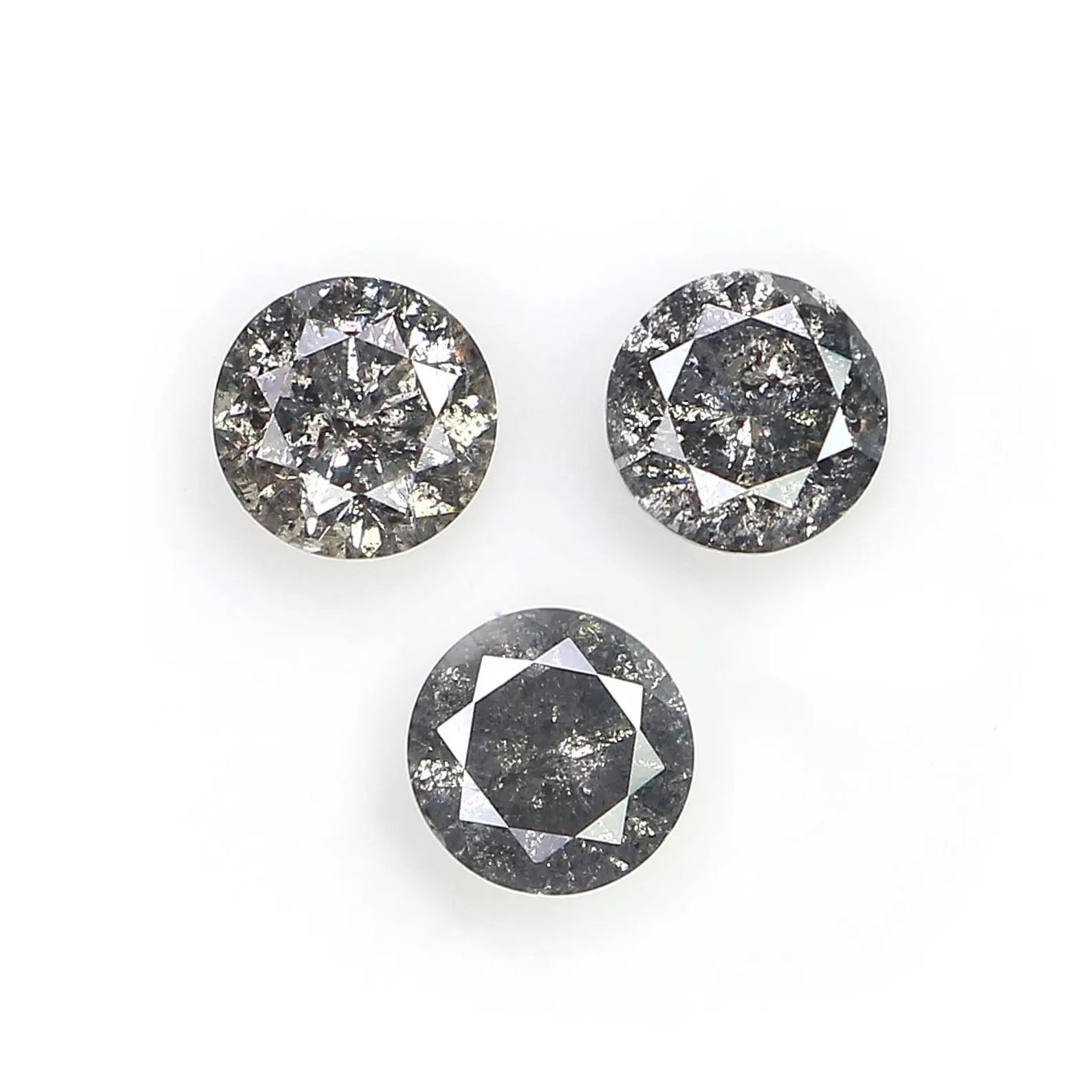 0.61 Ct Natural Loose Round Shape Diamond Salt And Pepper Round Diamond 3.70 MM Natural Black Grey Color Round Brilliant Cut Diamond NQ1483
