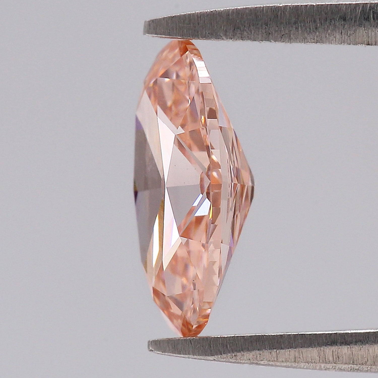 1.64 CT IGI Certified Oval Old European Cut Diamond Fancy Vivid Pink Color VS1 Clarity Diamond Lab Grown Diamond Lab Created Diamond L3670