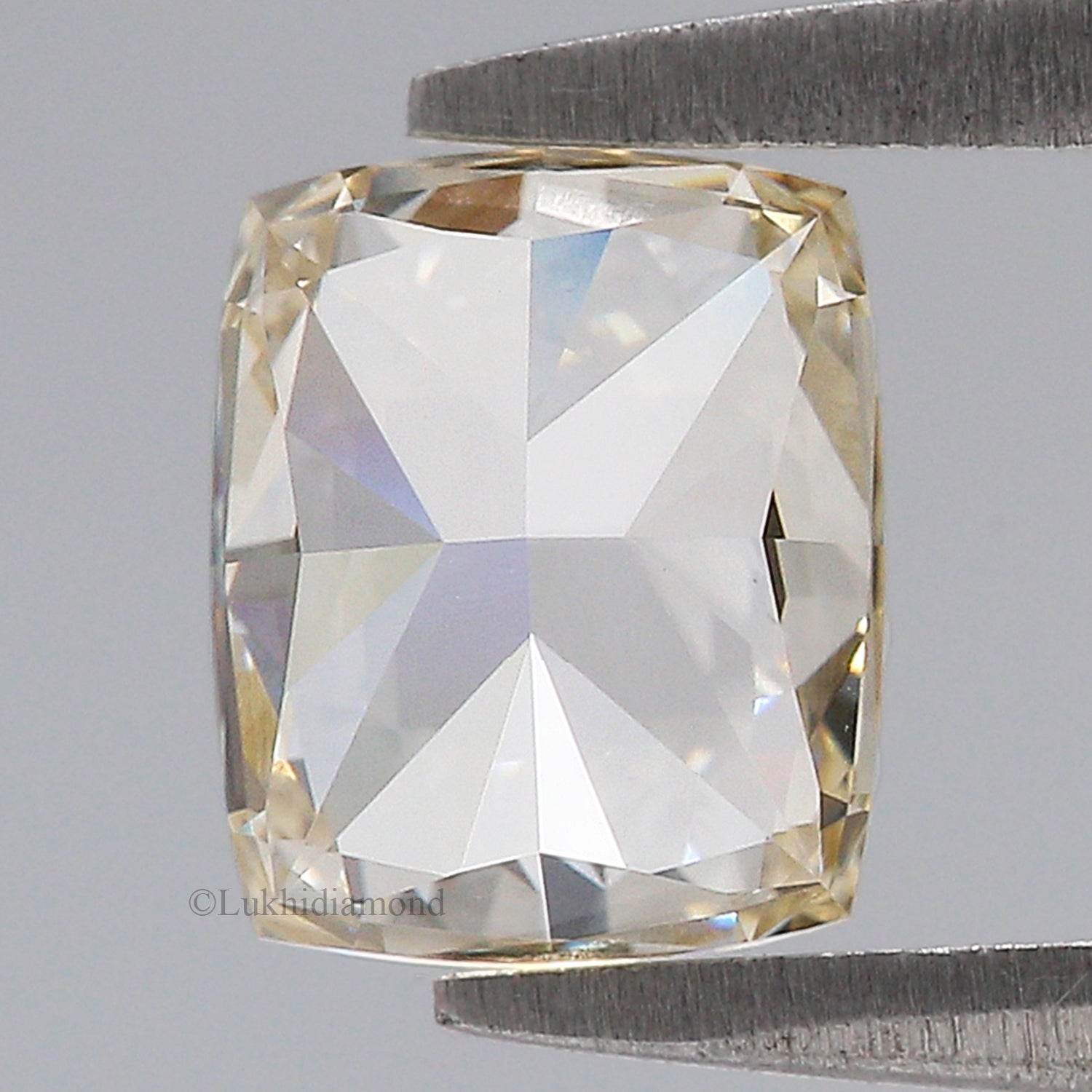 1.13 CT IGI Certified Cushion Modified Brilliant Cut Diamond Q-R Color Diamond VVS2 Clarity Lab Grown Diamond Lab Created Diamond L3481