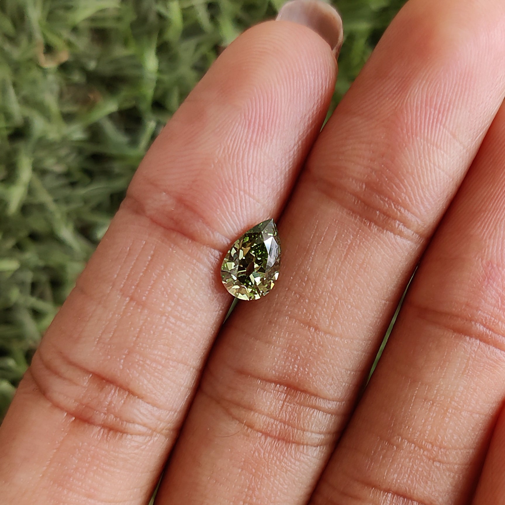 1.00 CT IGI Certified Pear Old European Cut Diamond Fancy Vivid Green Color VS1 Clarity Lab Grown Diamond Lab Created Lab Diamond L3676
