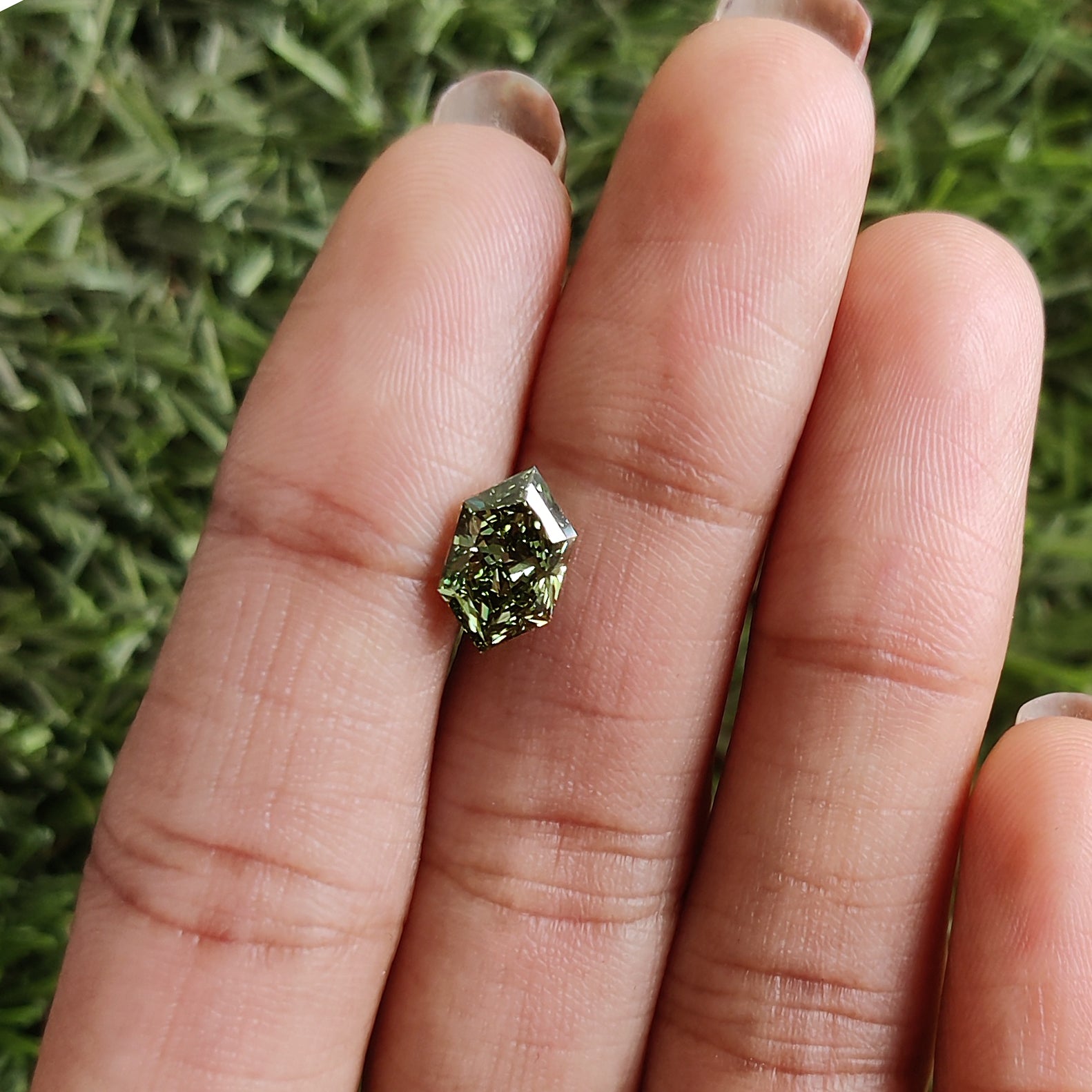 1.58 CT IGI Certified Hexagon Old European Cut Diamond Fancy Vivid Green Color VS1 Clarity Lab Grown Diamond Lab Created Diamond L3672