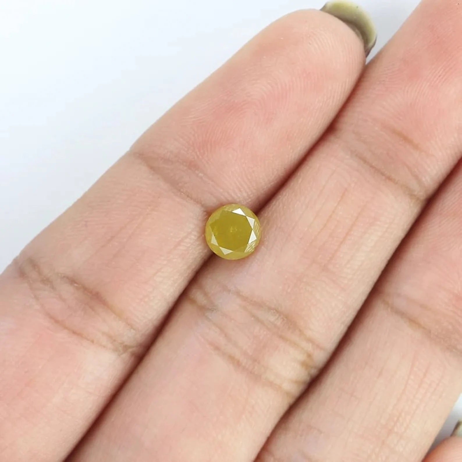 0.76 CT Natural Loose Round Shape Diamond Yellow Color Round Diamond 5.20 MM Natural Diamond Yellow Color Round Brilliant Cut Diamond NQ216
