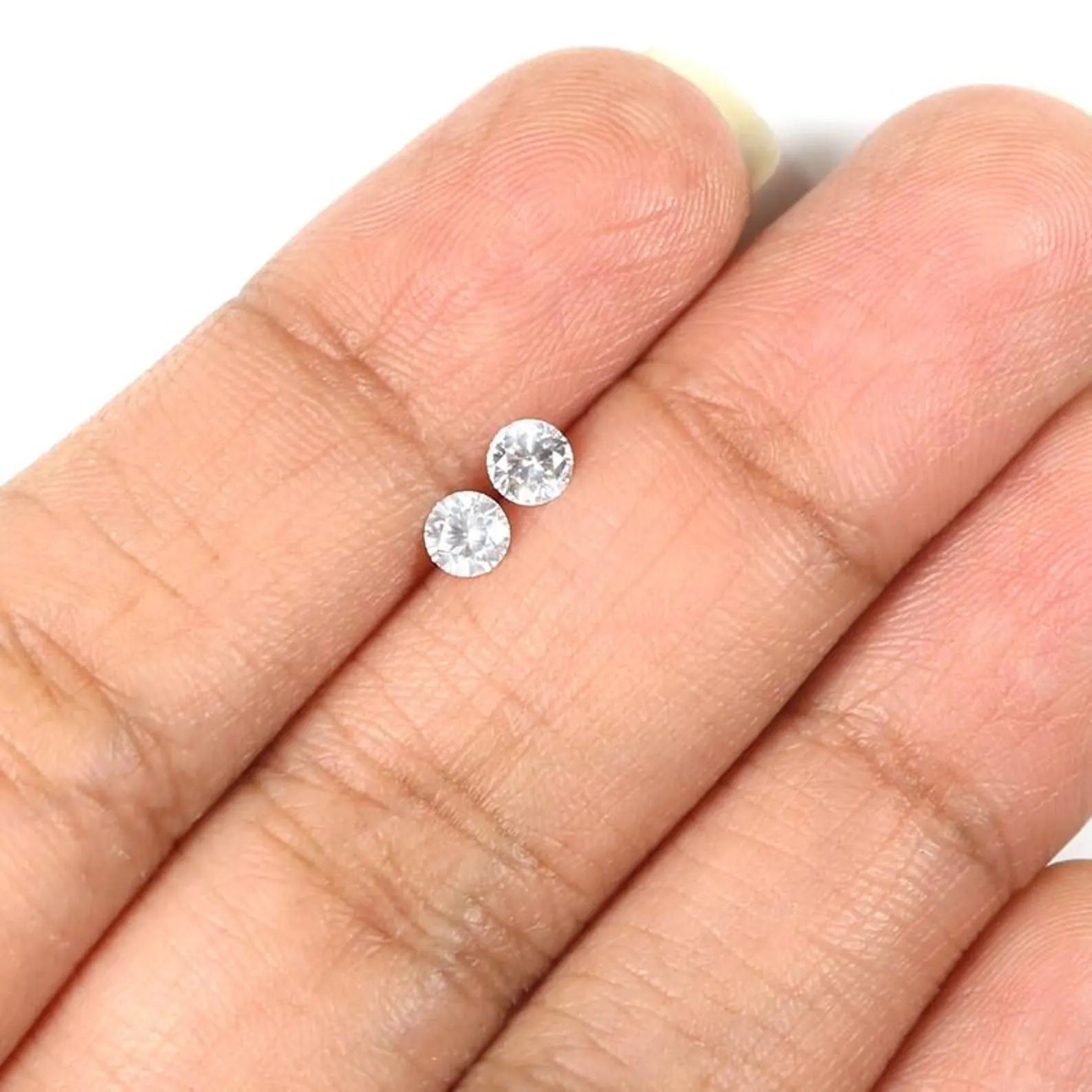 0.37 Ct Natural Loose Round Cut Pair Diamond White - H Color Round Diamond 3.60 MM Natural White Color Round Brilliant Cut Diamond QN1870