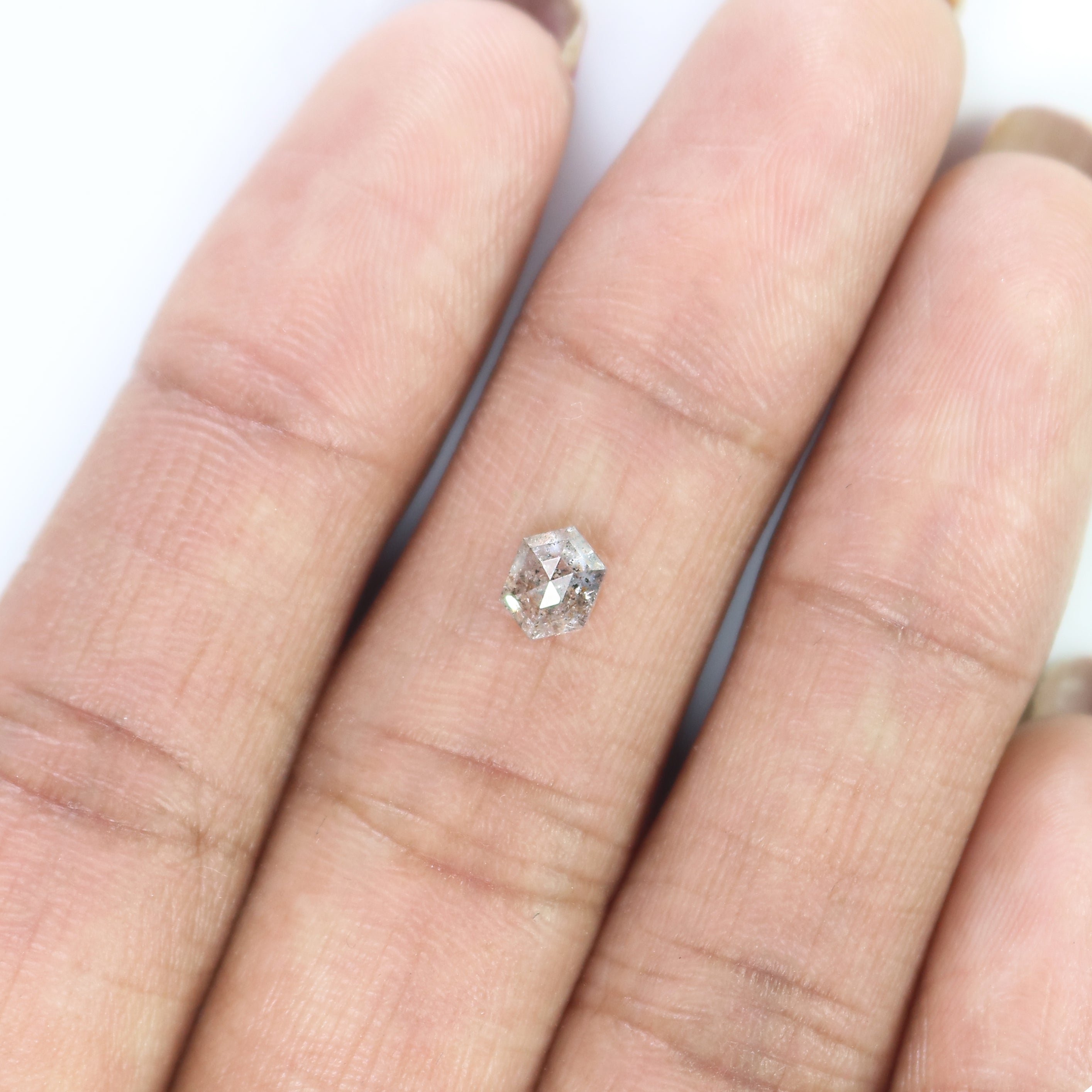 0.63 CT Natural Loose Hexagon Shape Diamond Salt And Pepper Hexagon Diamond 5.70 MM Black Grey Color Hexagon Shape Rose Cut Diamond QL9618