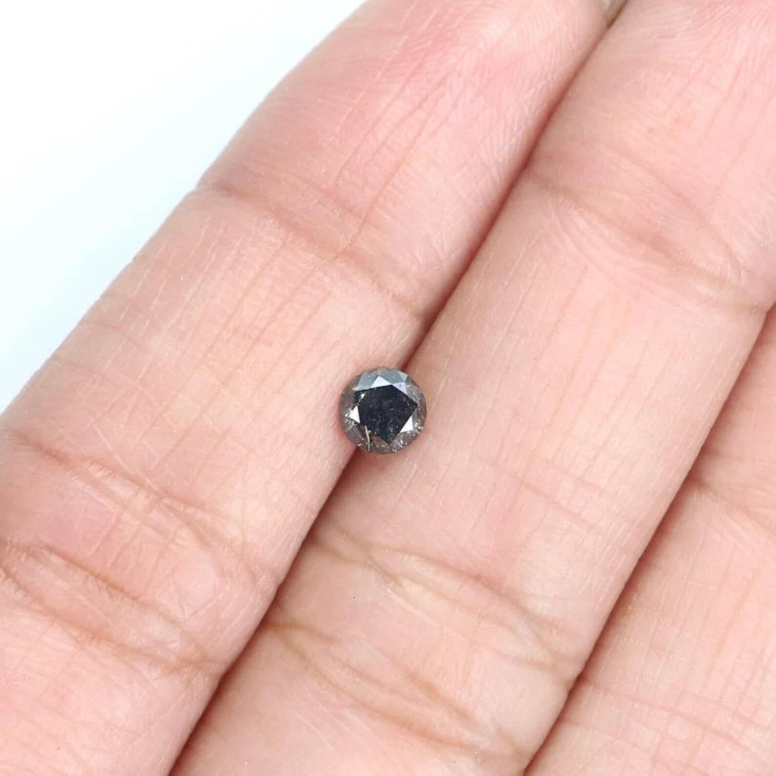 0.32 CT Natural Loose Round Shape Diamond Salt And Pepper Round Diamond 4.30 MM Natural Black Grey Color Round Brilliant Cut Diamond NQ8719