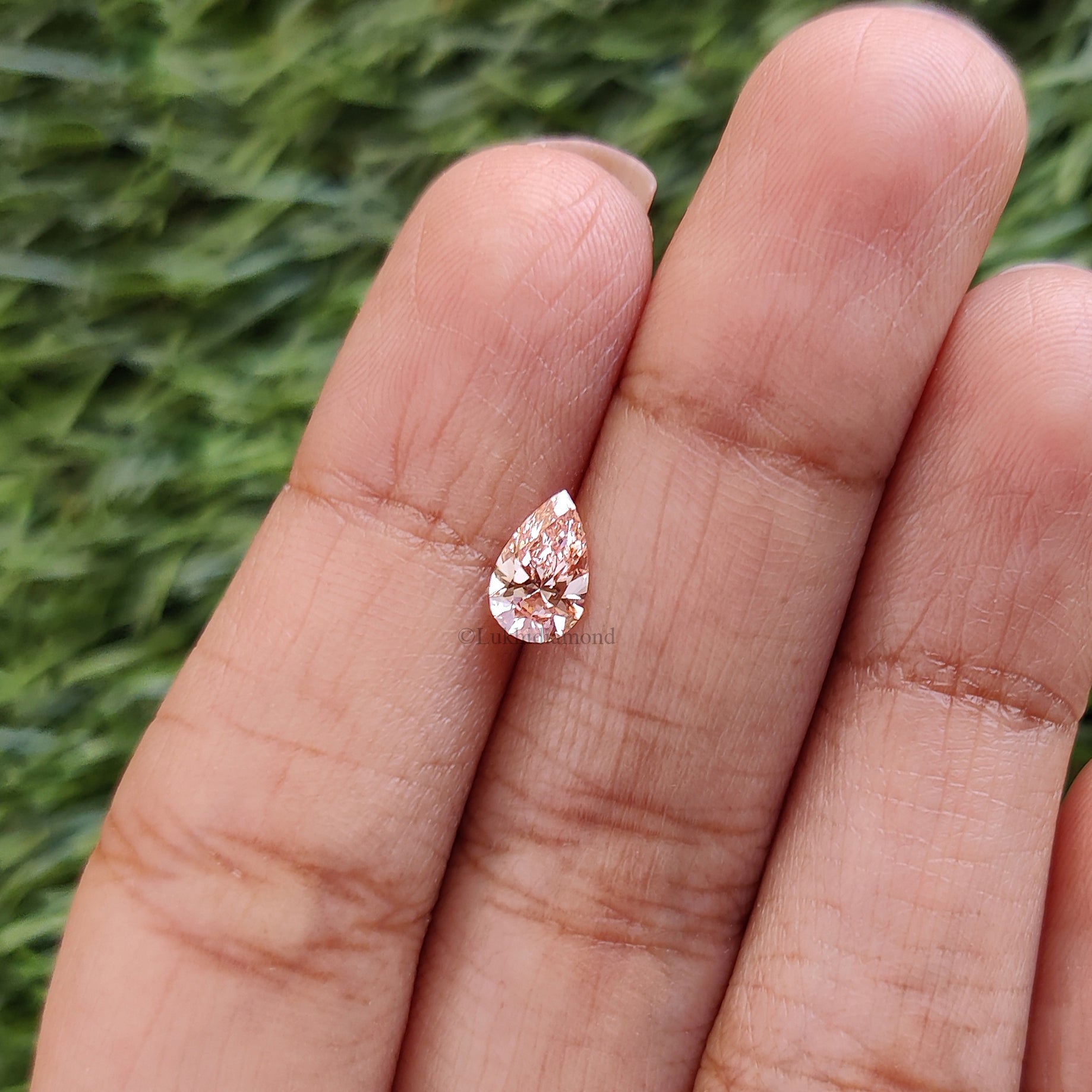 0.61 CT IGI Certified Pear Brilliant Cut Diamond Fancy Vivid Pink Color VS1 Clarity Lab Grown Diamond Lab Created Pear CVD Diamond L3493
