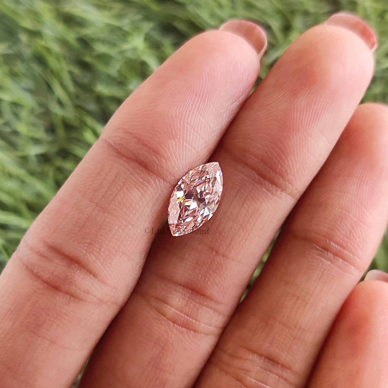 1.91 CT IGI Certified Marquise Brilliant Cut Diamond Fancy Vivid Pink Color VVS2 Clarity Lab Grown Diamond Lab Created CVD Diamond L3582