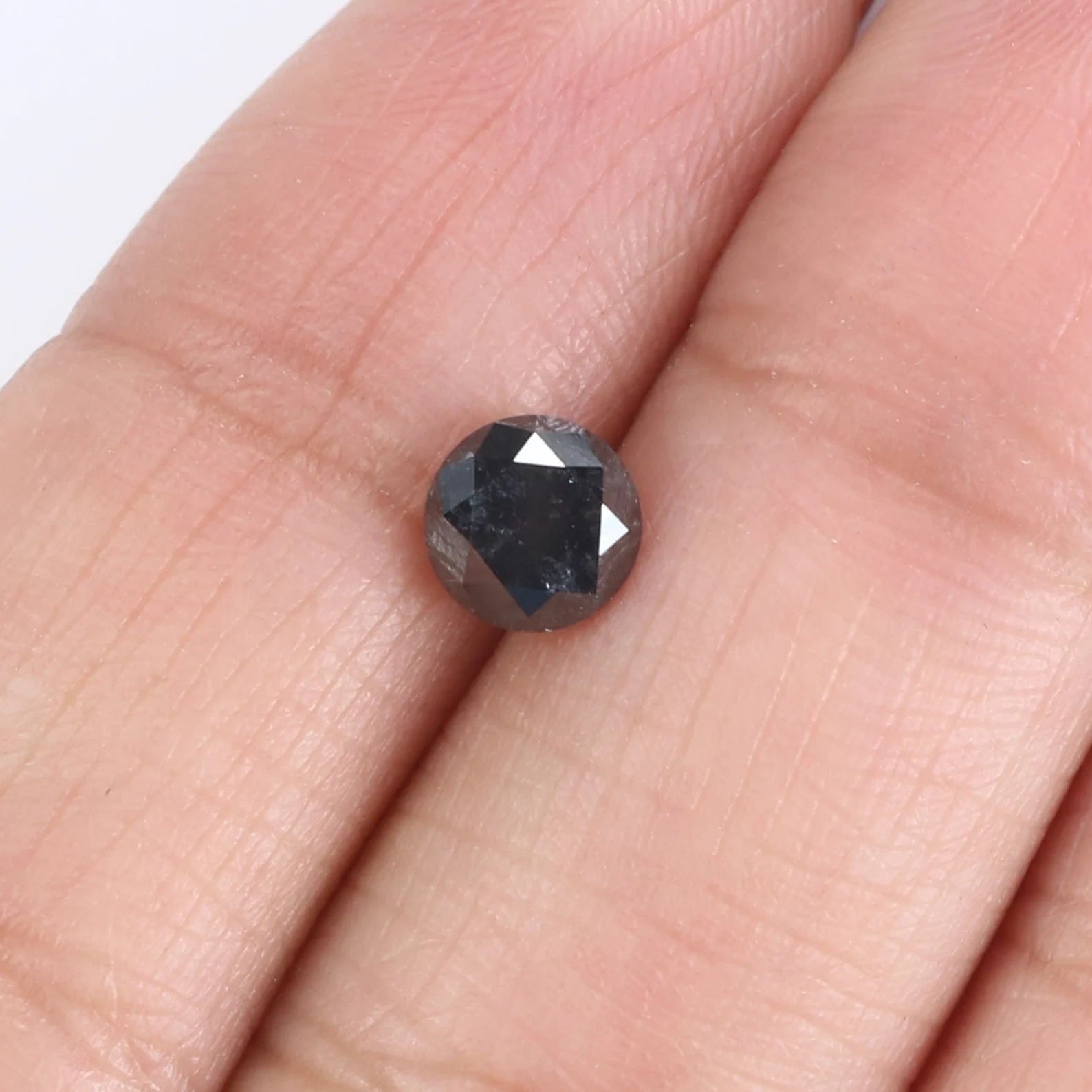 Natural Loose Round Diamond Black Grey Color 0.83 CT 5.40 MM Round Brilliant Cut Diamond KDN8714