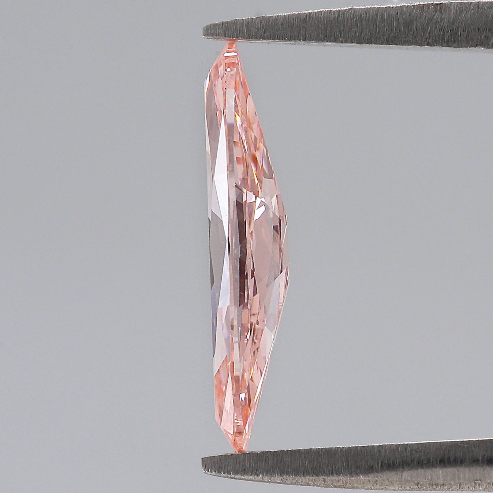 0.99 CT Lab Grown Oval Old European Cut Diamond Pink Color Diamond VS2 Clarity Diamond Lab Grown Diamond Lab Created Oval CVD Diamond L3475
