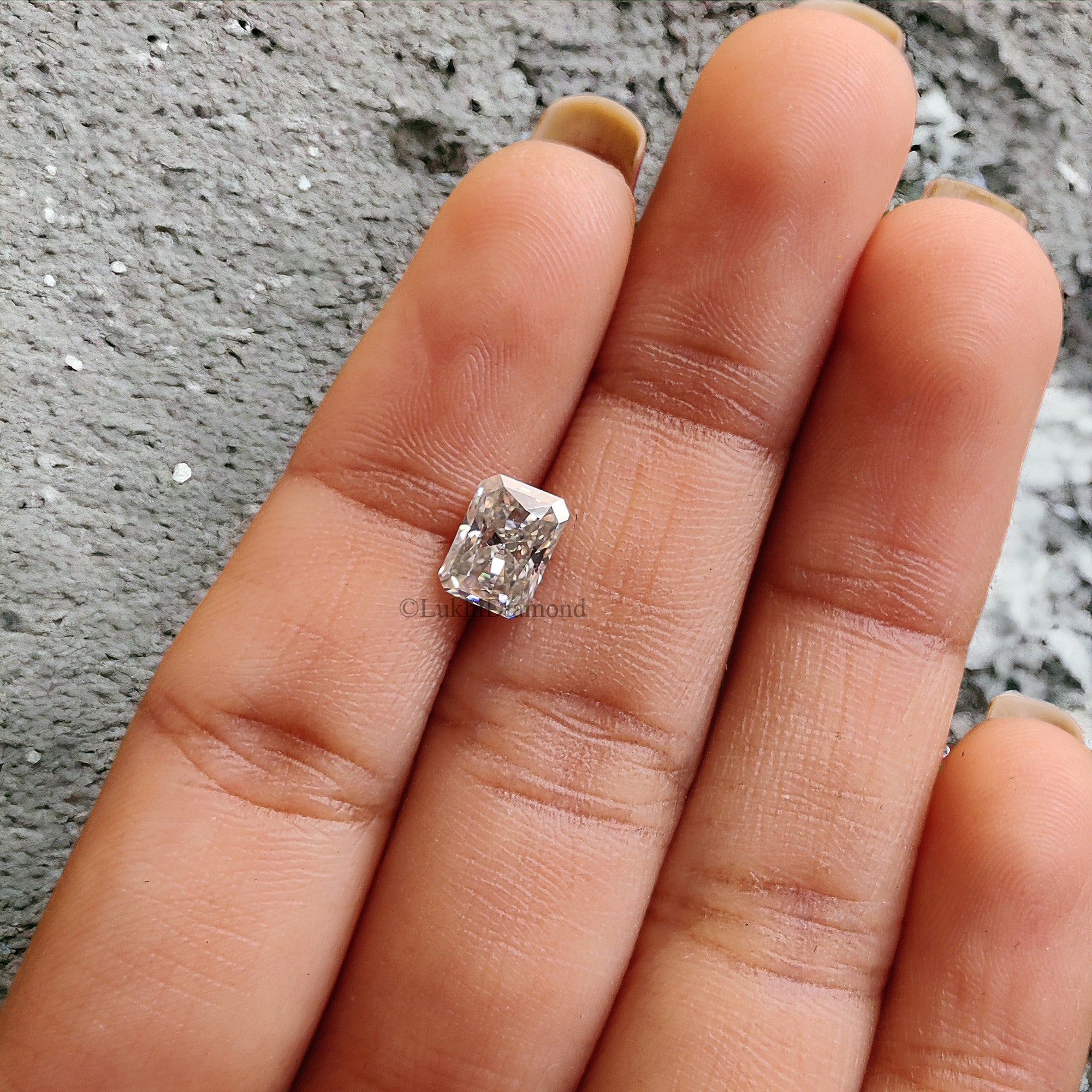 Radiant Brilliant Cut Loose White Moissanite Stone 1.0 To 5.0 CT Vintage Antique Handcrafted Eye Clean Moissanite Engagement Gift Ring Q129