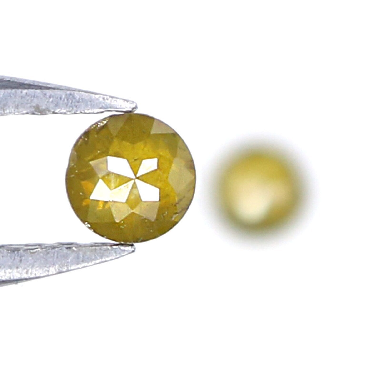 Natural Loose Rose Cut Diamond Yellow Green Color 0.22 CT 2.69 MM Round Rose Cut Shape Diamond N7537