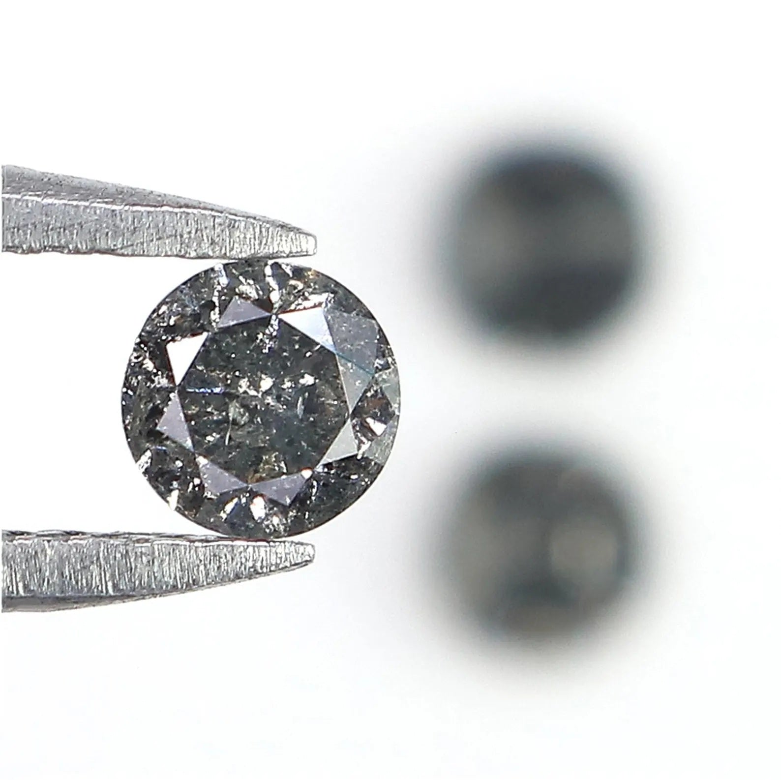0.61 Ct Natural Loose Round Shape Diamond Salt And Pepper Round Diamond 3.70 MM Natural Black Grey Color Round Brilliant Cut Diamond NQ1483