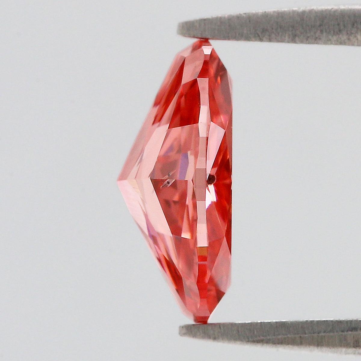 2.01 CT Lab Grown Oval Brilliant Cut Diamond Pink Color Diamond SI1 Clarity Diamond Lab Grown Diamond Lab Created Oval CVD Diamond L3695