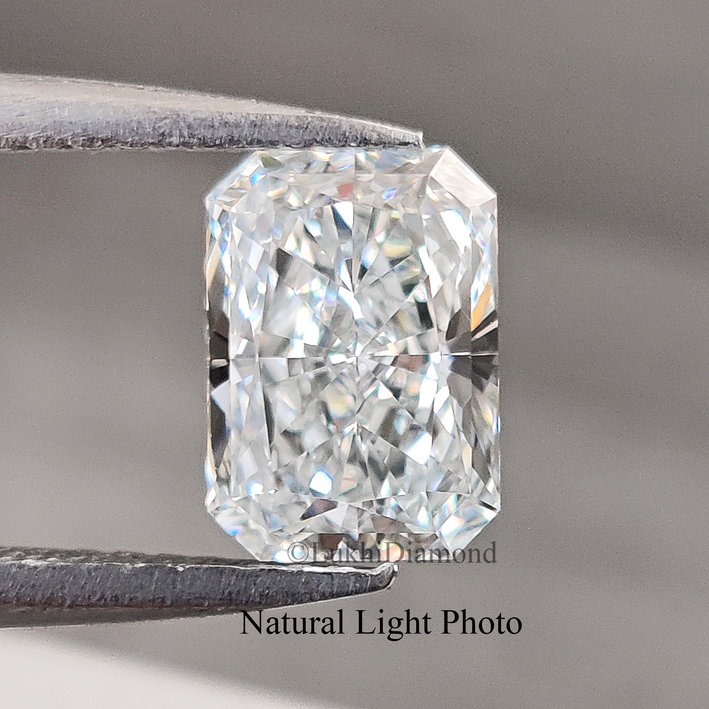 IGI Certified 1 CT Radiant Brilliant Cut E/F Color VS Clarity Lab Grown cvd Diamond Cut Cornered Rectangular Modified Brilliant Diamond Q155