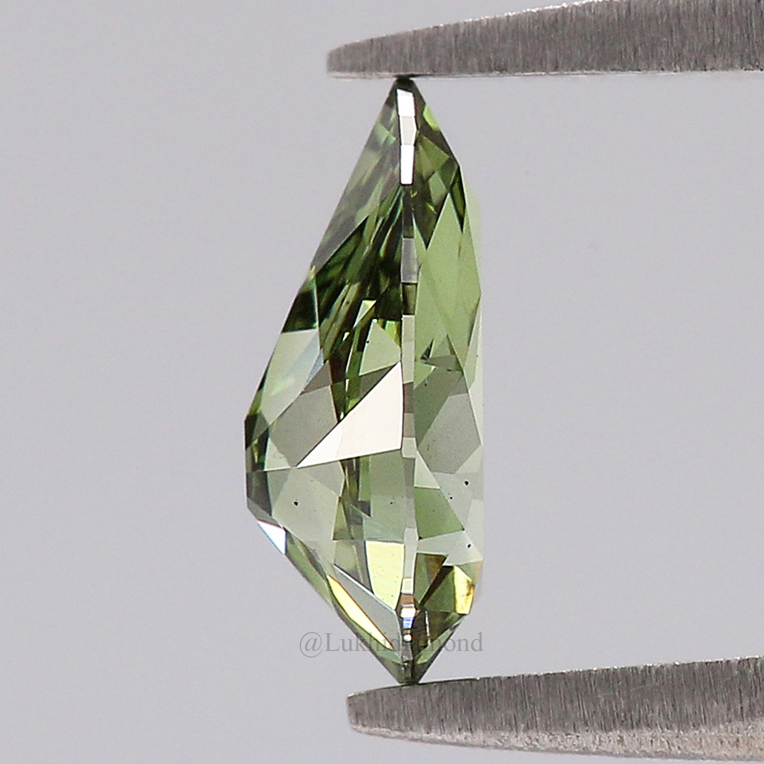 0.97 CT IGI Certified Pear Old European Cut Diamond Fancy Vivid Green Color VS1 Clarity Lab Grown Diamond Lab Created Lab Diamond L3662