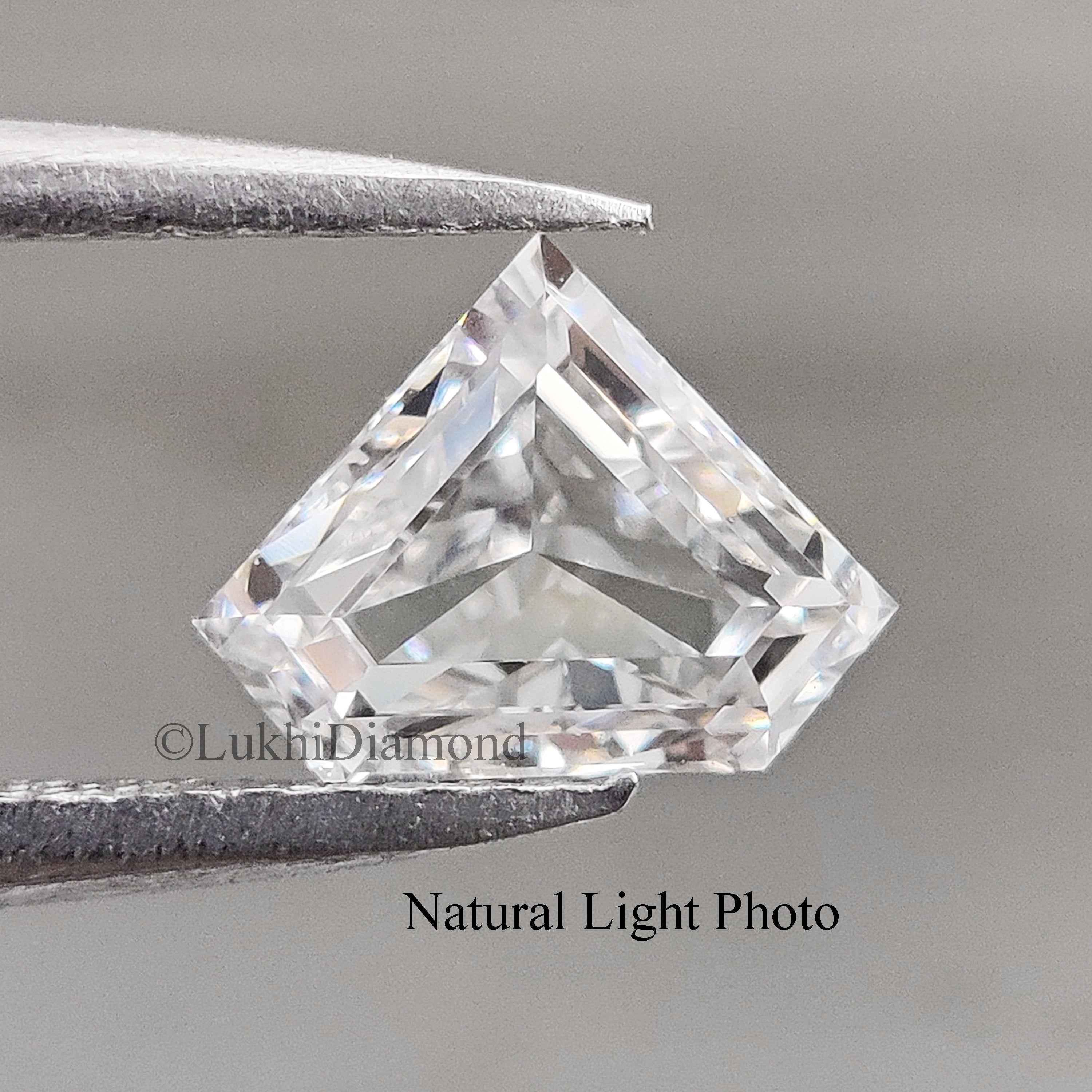 1.04 CT IGI Certified Shield Modified Brilliant Cut Diamond White - E Color VVS2 Clarity Lab Grown Diamond Lab Created CVD Diamond Q178