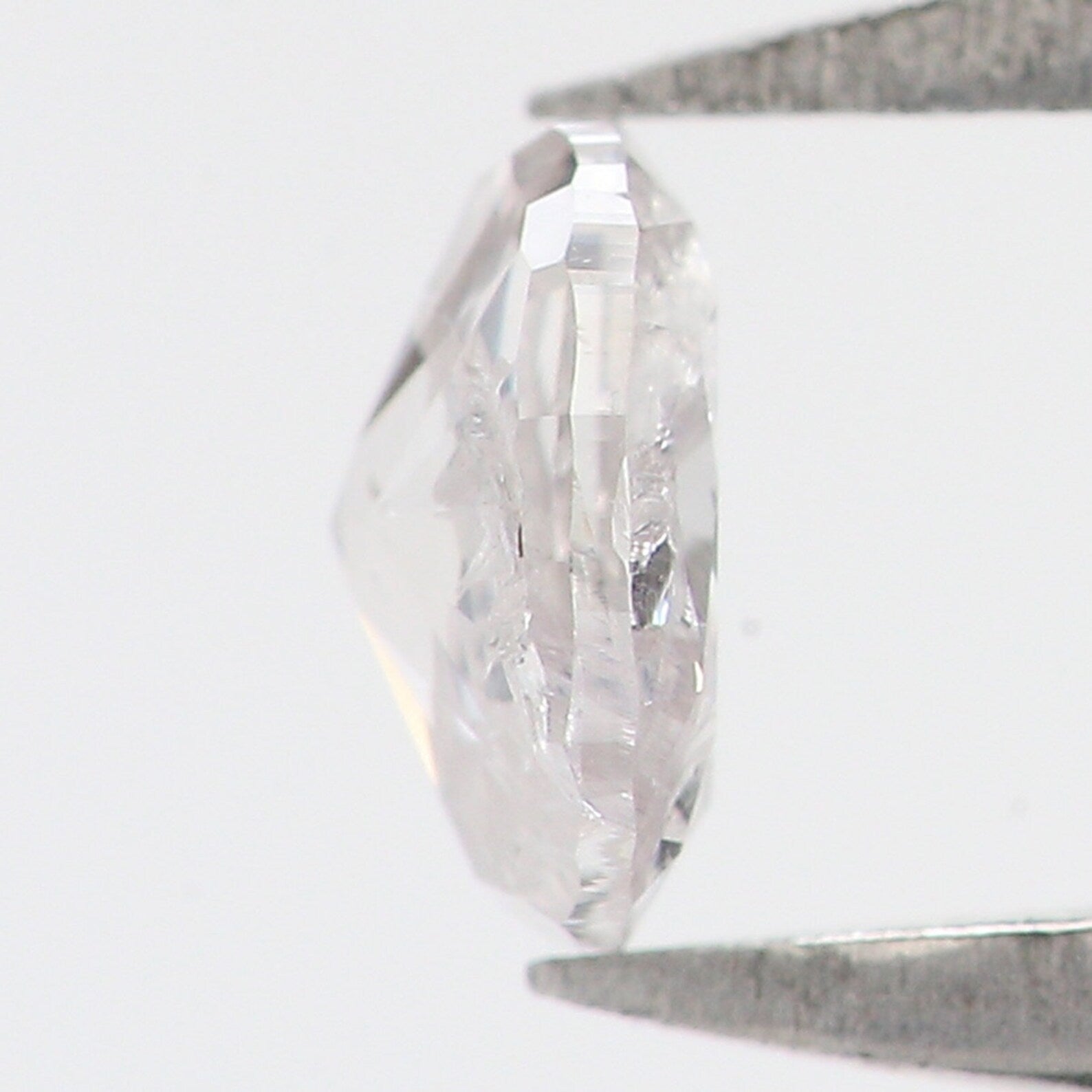 0.18 CT Natural Loose Oval Cut Diamond Light Pink Color Oval Diamond 4.00 MM Natural Loose Diamond Oval Shape Brilliant Cut Diamond N7728