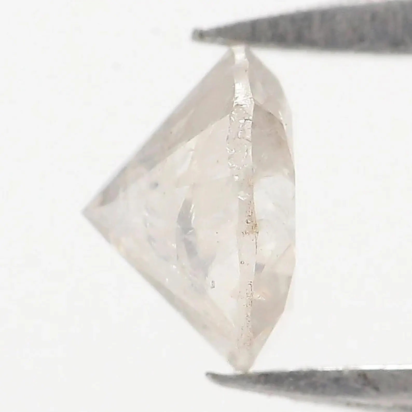 0.58 CT Natural Loose Round Shape Diamond White Milky Color Round Cut Diamond 5.20 MM Natural White Color Round Brilliant Cut Diamond NQ7356