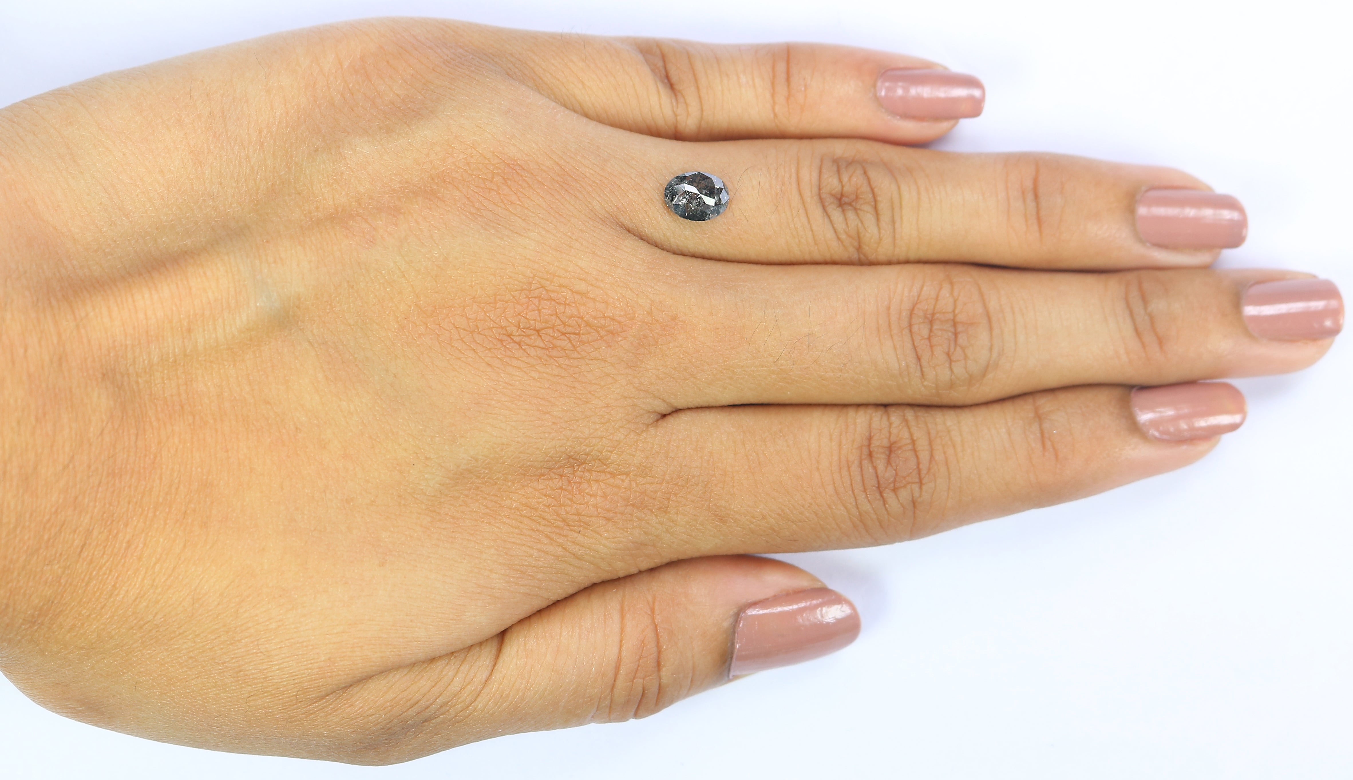 0.80 CT Natural Loose Oval Shape Diamond Salt And Pepper Oval Diamond 7.10 MM Natural Diamond Black Grey Color Oval Rose Cut Diamond KQ2708