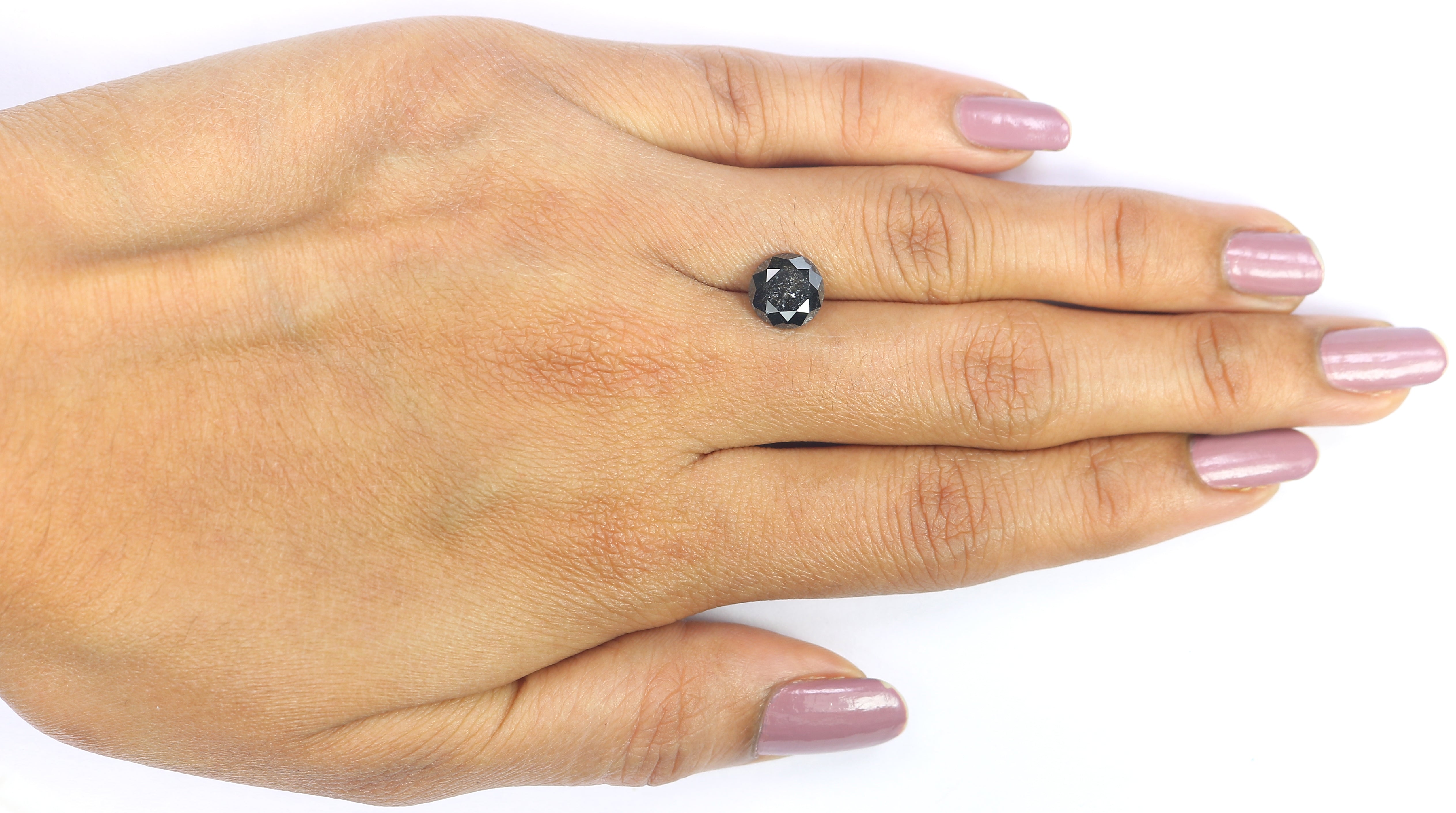 2.04 CT Natural Loose Round Cut Diamond Black Color Round Shape Diamond 7.80 MM Natural Salt And Pepper Round Brilliant Cut Diamond QL3102