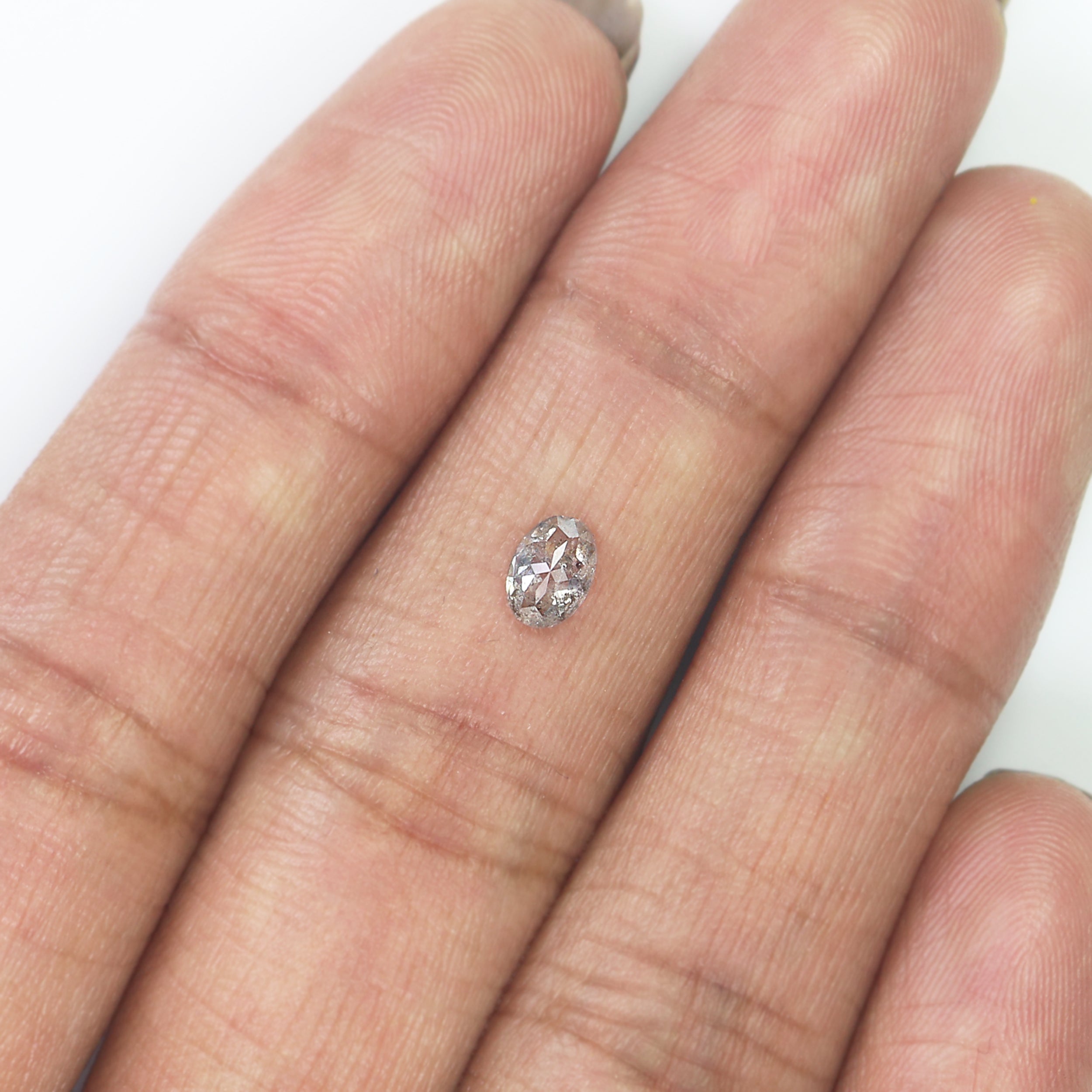 0.34 CT Natural Loose Oval Shape Diamond Salt And Pepper Oval Rose Cut Diamond 5.30 MM Black Grey Color Oval Shape Rose Cut Diamond KQ2281