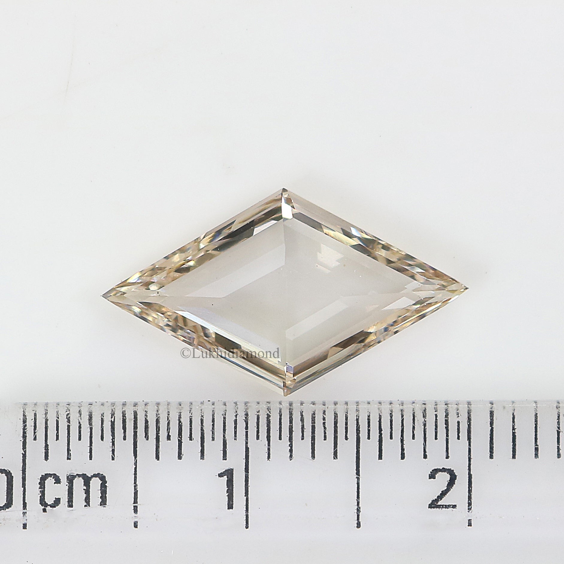 2.13 CT IGI Certified Lozenge Step Cut Kite Diamond White - L Color VS1 Clarity Lab Grown Diamond Lab Created Kite Cut CVD Diamond L3286