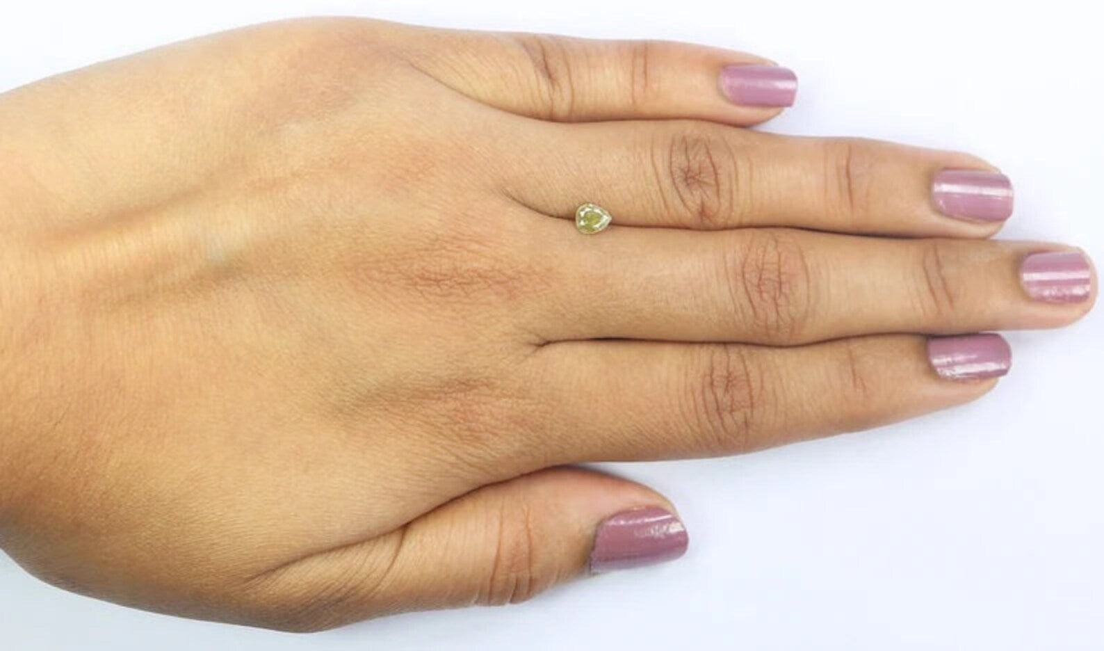 0.39 CT Natural Loose Pear Shape Diamond Green Color Pear Cut Diamond 4.35 MM Natural Diamond Green Color Pear Brilliant Cut Diamond NQ7611