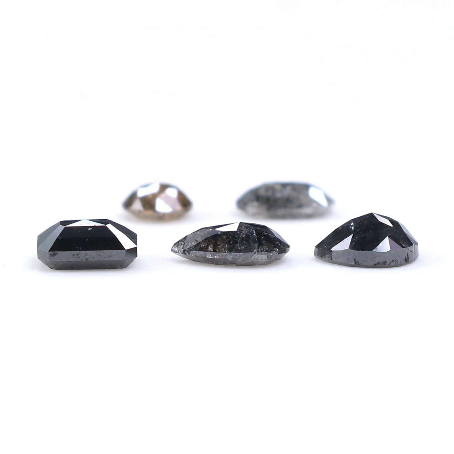 Natural Loose Mix Shape Salt And Pepper Diamond Black Grey Color 1.64 CT 3.70 MM Mix Shape Rose Cut Diamond KDN1485