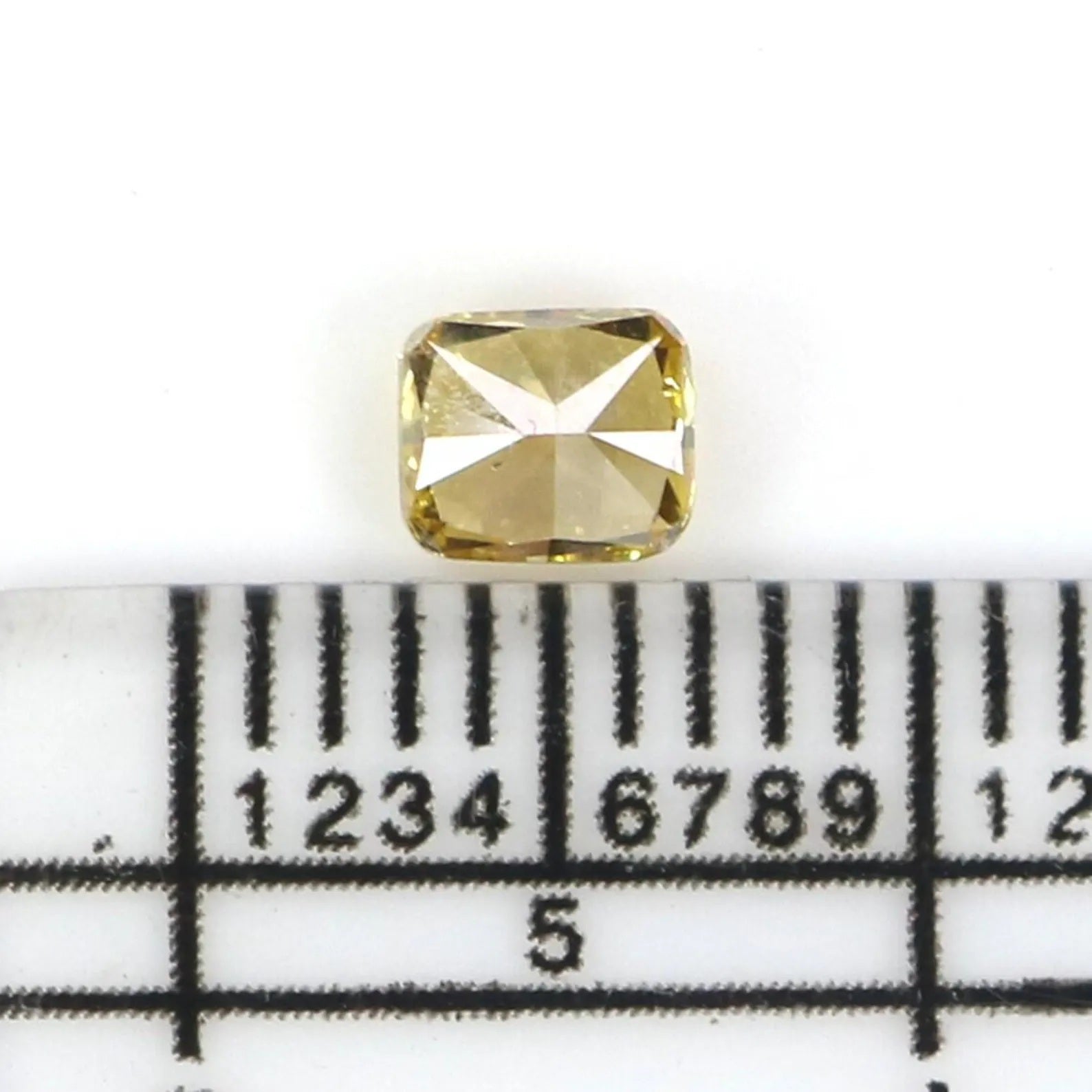 0.34 CT Natural Loose Cushion Shape Diamond Orange Color Cushion Diamond 4.00 MM Natural Yellow Color Cushion Brilliant Cut Diamond NQ9805