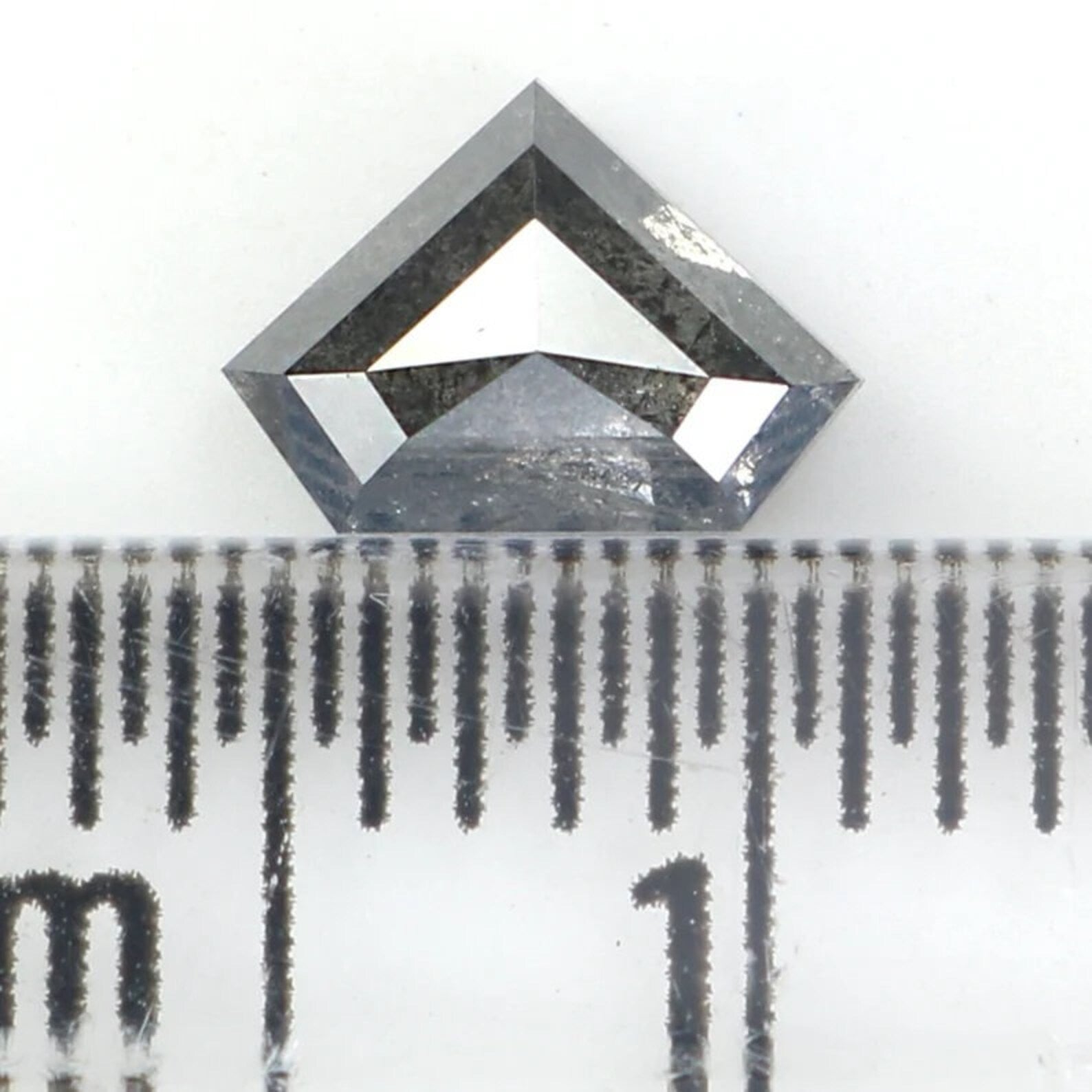 0.61 CT Natural Loose Shield Shape Diamond Salt And Pepper Shield Cut Diamond 4.80 MM Black Grey Color Shield Shape Rose Cut Diamond NQ1551