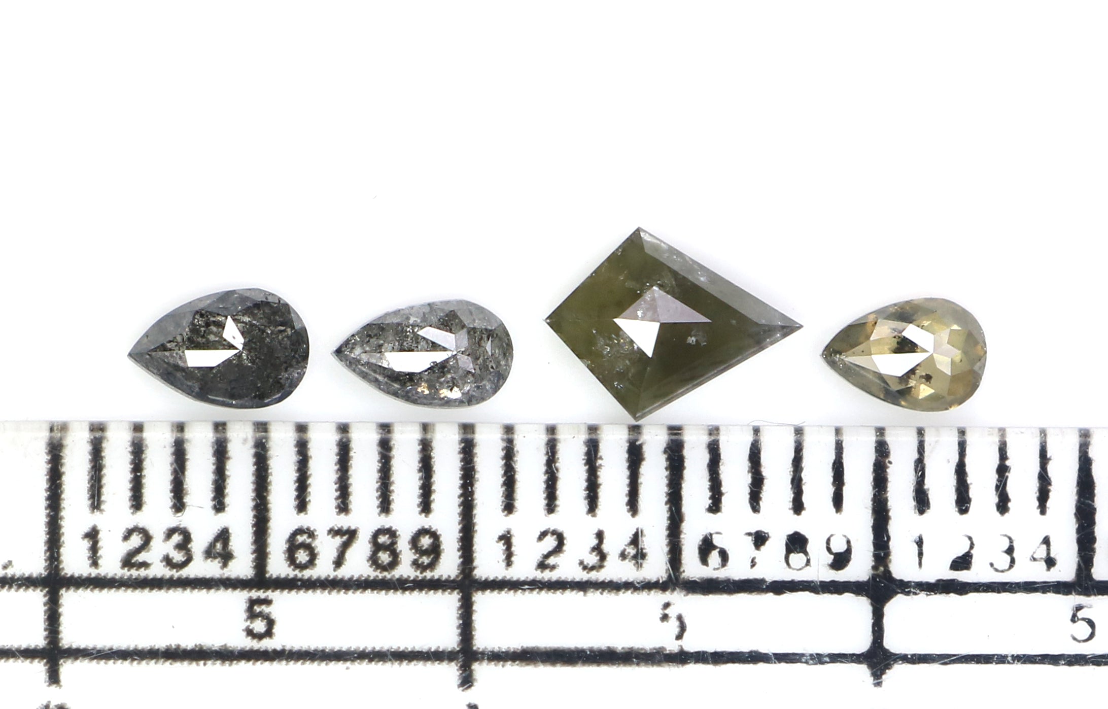 0.80 CT Natural Loose Mix Shape Diamond Salt And Pepper Mix Shape Diamond 6.35 MM Natural Black Grey Color Mix Shape Rose Cut Diamond LQ2809