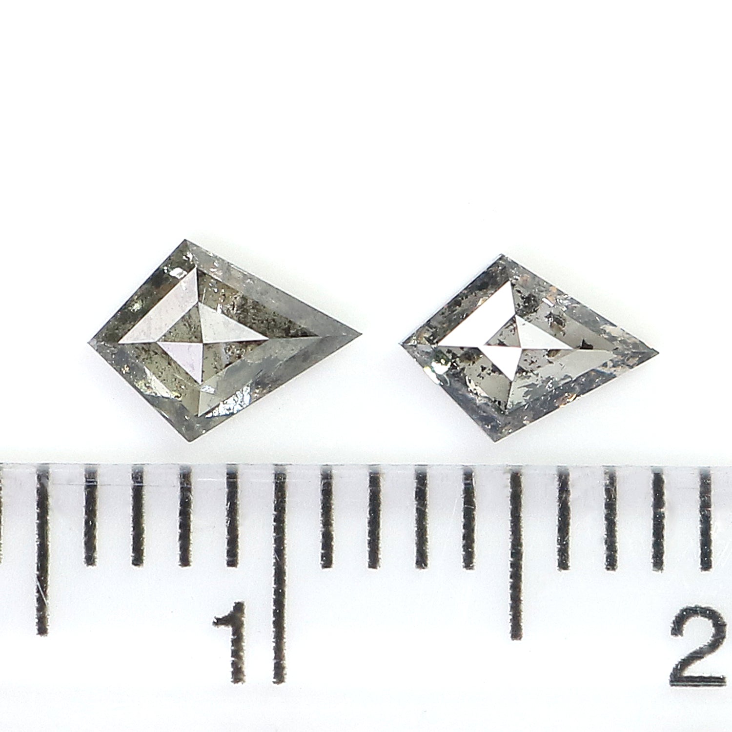 0.50 CT Natural Loose Kite Cut Pair Diamond Salt And Pepper Kite Shape Diamond 5.50 MM Natural Black Grey Color Kite Rose Cut Diamond LQ2881