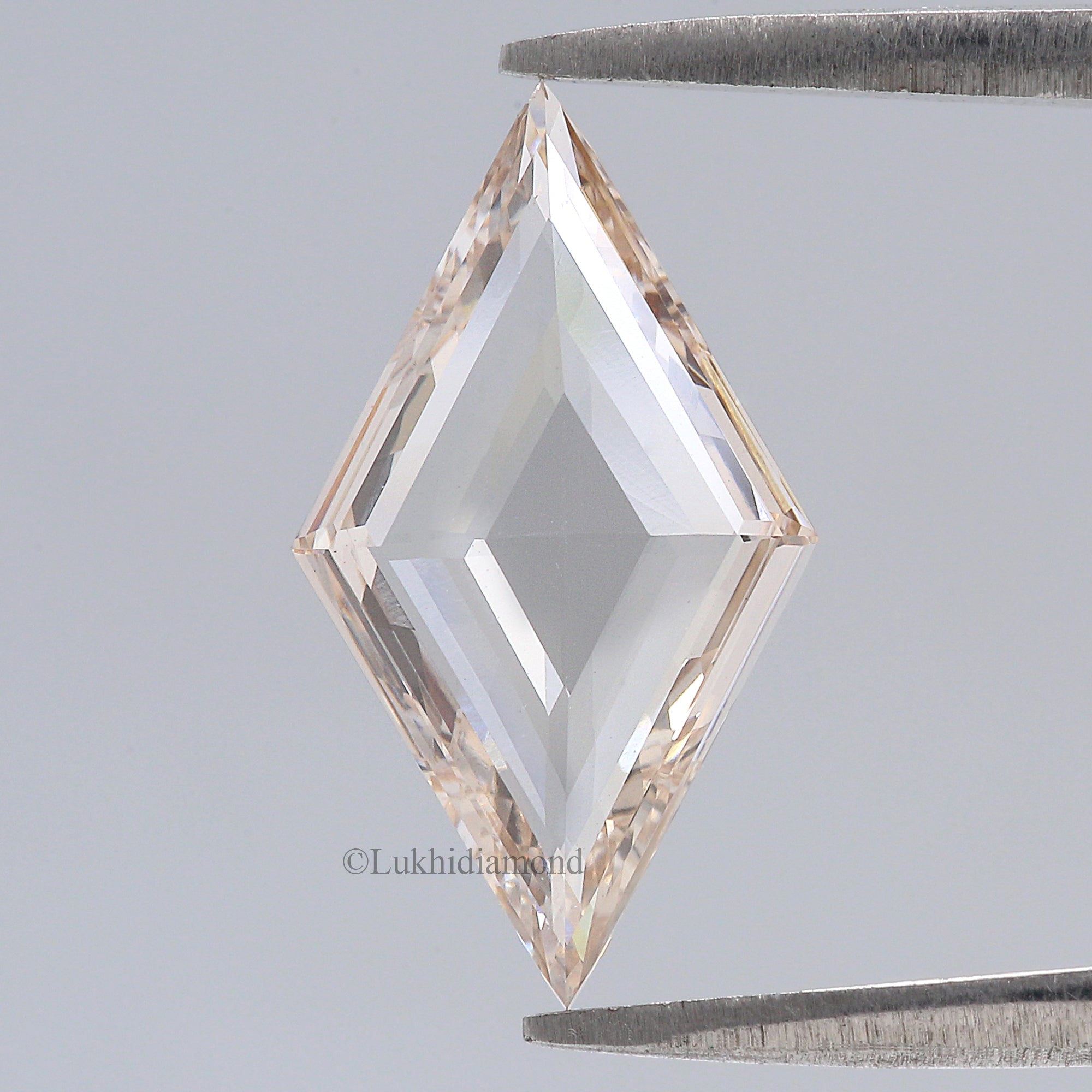 2.13 CT IGI Certified Lozenge Step Cut Kite Diamond White - L Color VS1 Clarity Lab Grown Diamond Lab Created Kite Cut CVD Diamond L3286