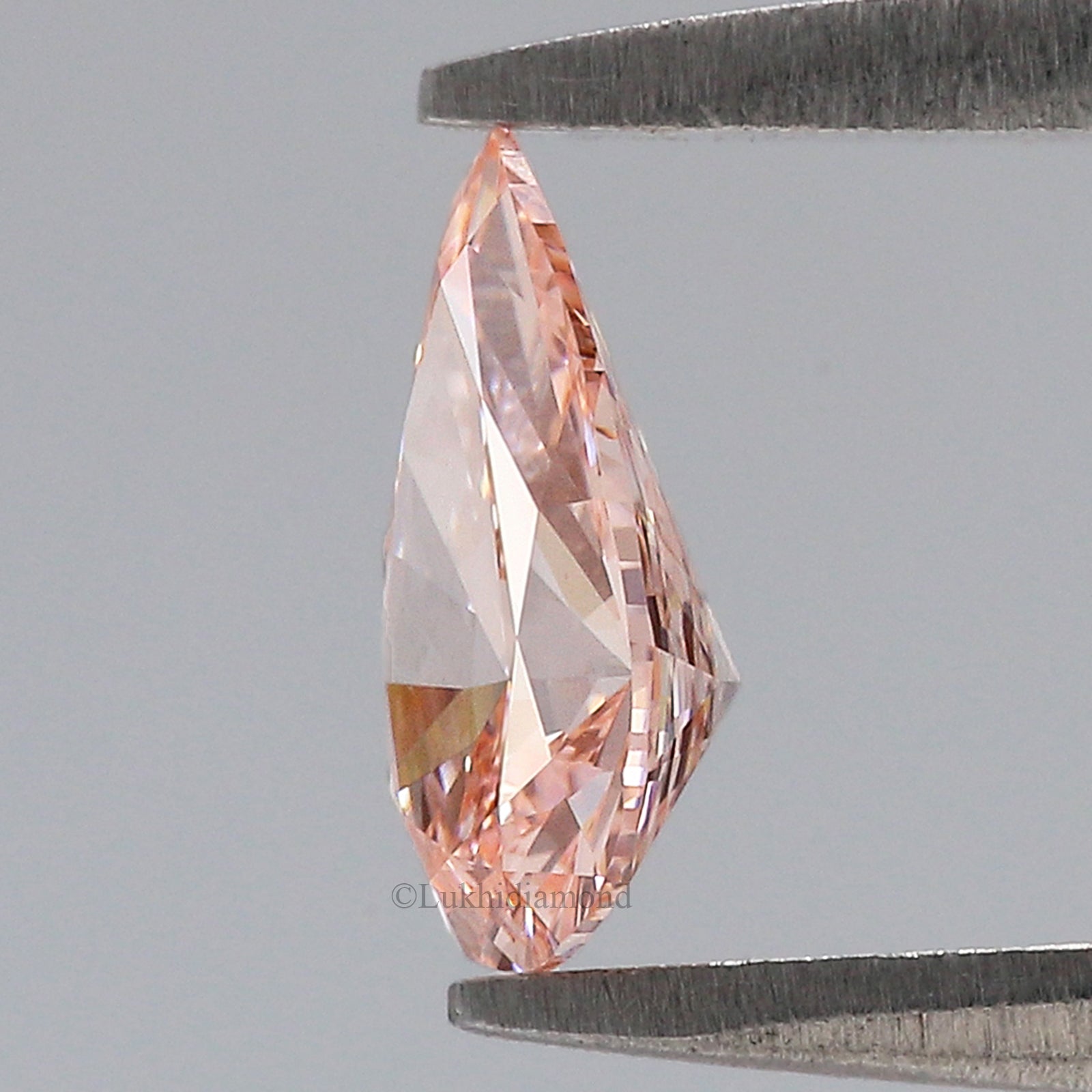 0.61 CT IGI Certified Pear Brilliant Cut Diamond Fancy Vivid Pink Color VS1 Clarity Lab Grown Diamond Lab Created Pear CVD Diamond L3493
