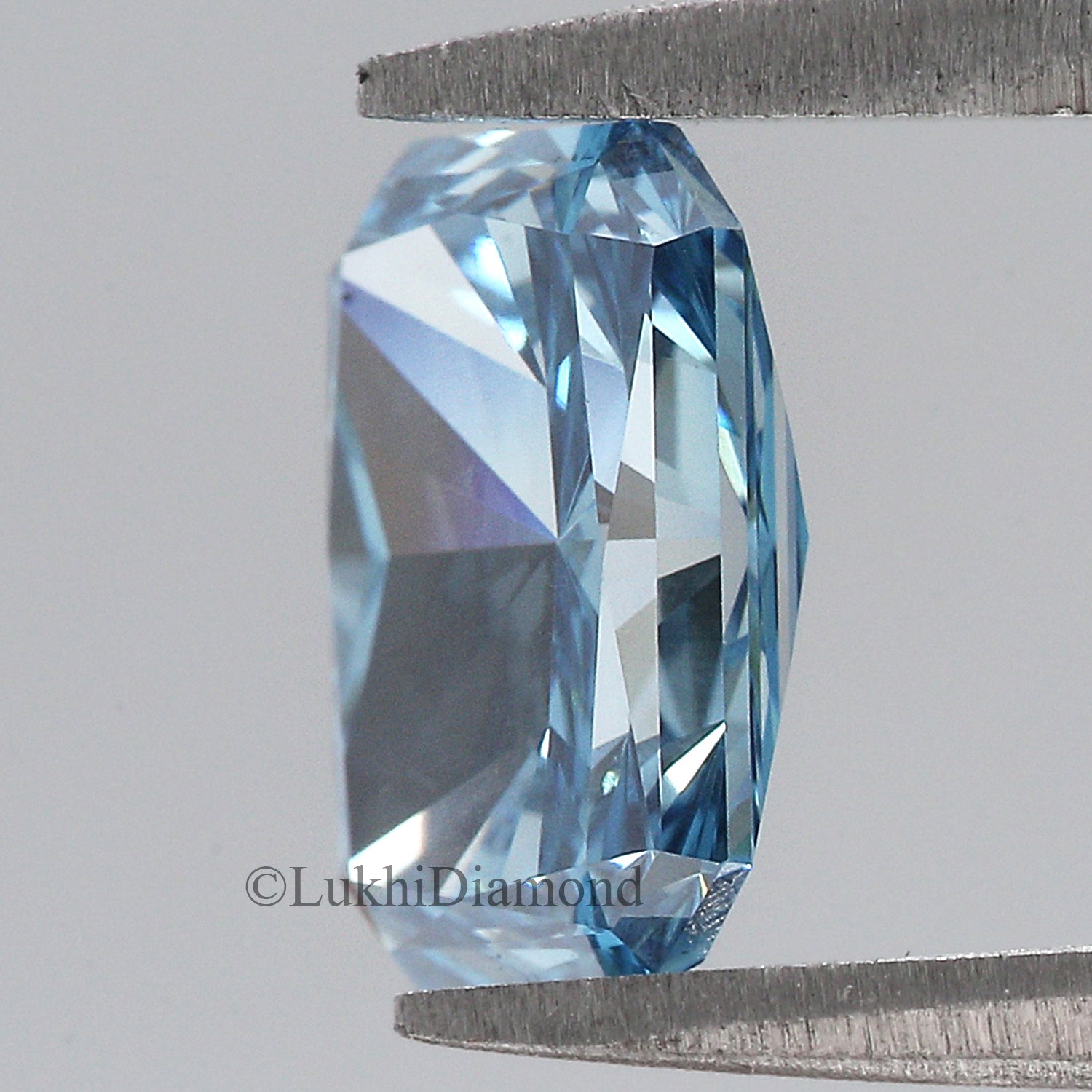2.01 CT IGI Certified Rectangular Modified Brilliant Cut Fancy Vivid Blue Color VS1 Clarity Diamond Lab Grown CVD Lab Created Diamond L3211