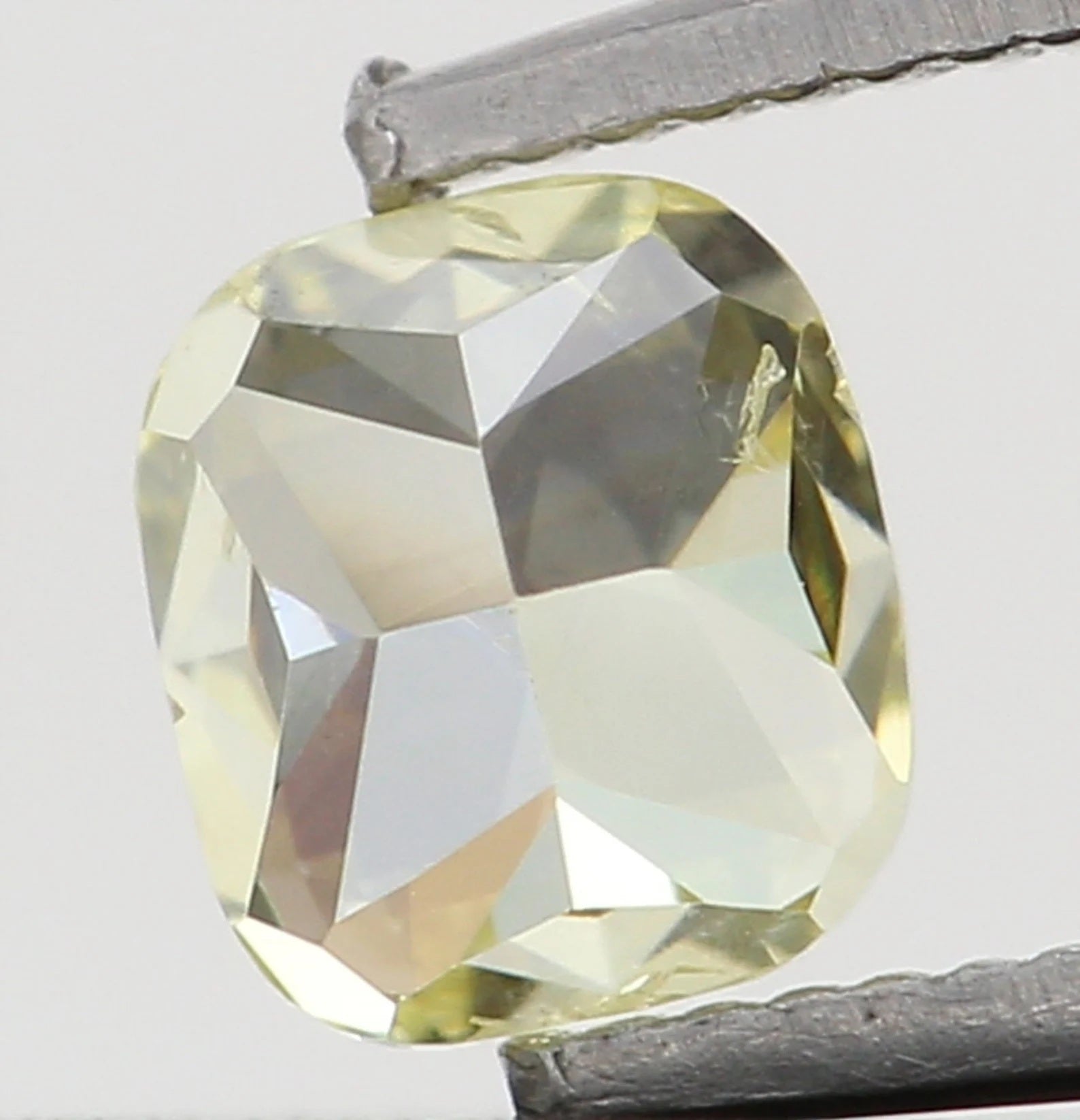 0.16 Ct Natural Loose Diamond Cushion Yellow Color SI1 Clarity 3.20 MM N8178