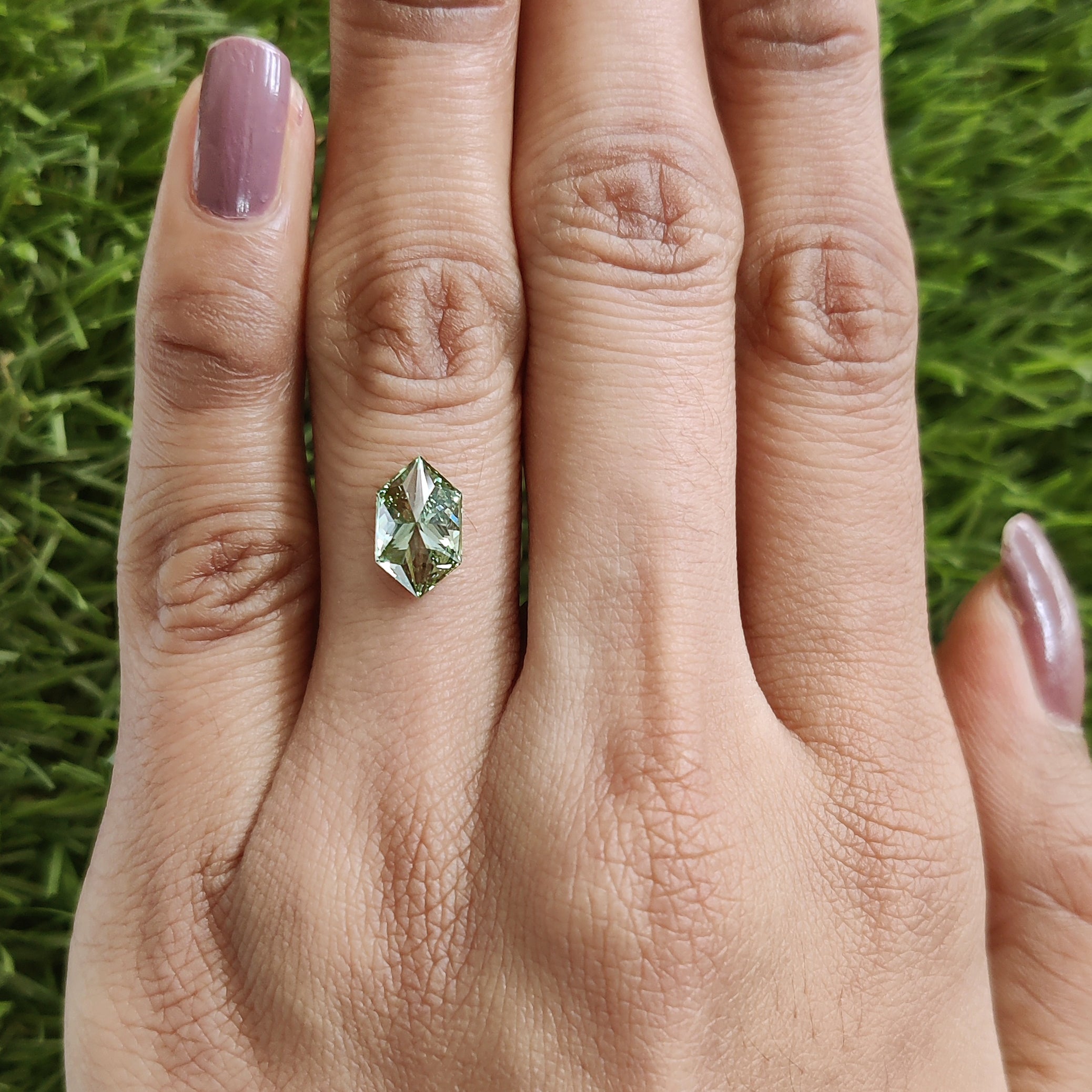 1.69 CT IGI Certified Hexagon Old European Cut Diamond Fancy Vivid Green Color VS1 Clarity Lab Grown Diamond Lab Created Diamond L3673