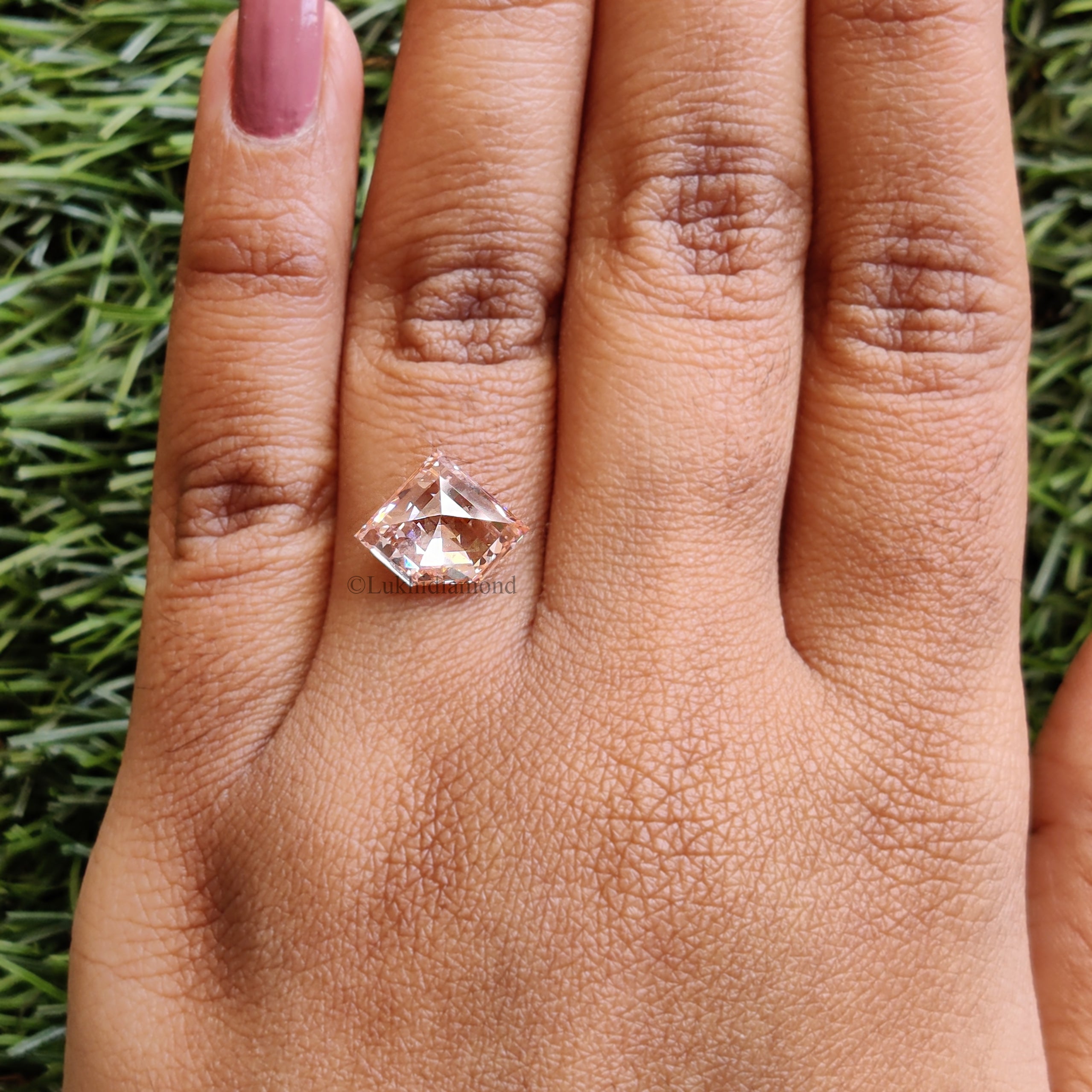 2.86 CT IGI Certified Shield Step Cut Diamond Fancy Intense Pink Color Diamond VS1 Clarity Lab Grown Diamond Lab Created CVD Diamond L3329