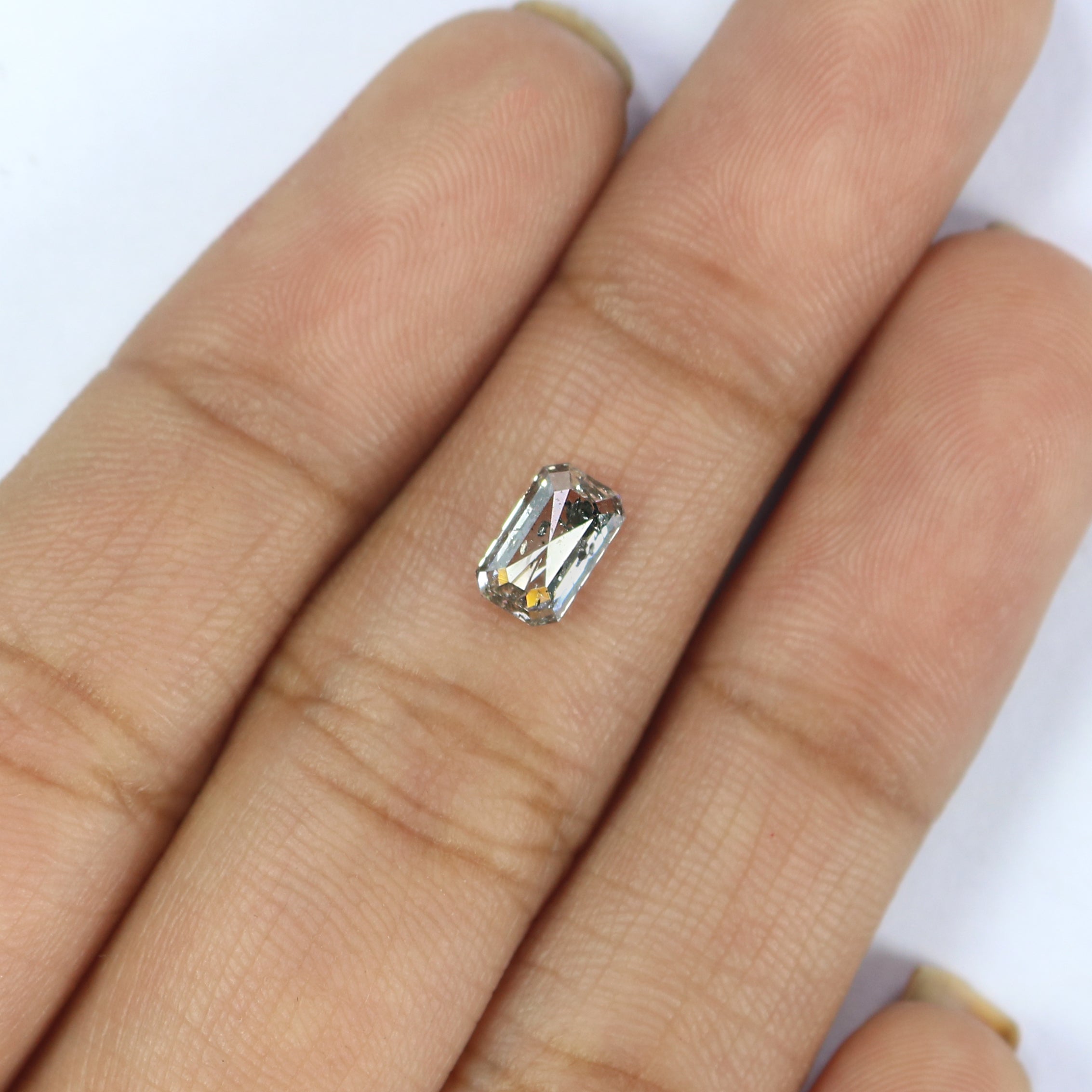 0.77 CT Natural Loose Emerald Shape Diamond White - F Color Emerald Shape Diamond 6.60 MM Natural Loose Emerald Rose Cut Diamond QL2658