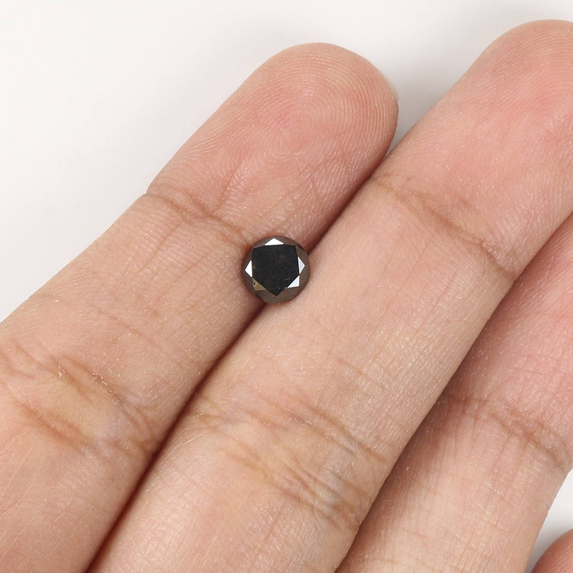 0.85 CT Natural Loose Round Shape Diamond Black Color Round Cut Diamond 5.70 MM Natural Loose Grey Color Round Brilliant Cut Diamond KQ2085