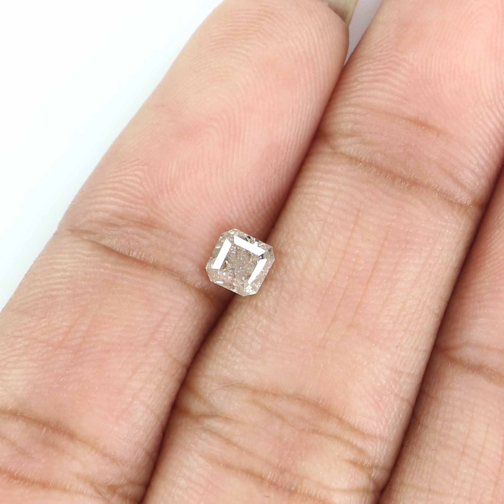 0.48 CT Natural Loose Radiant Shape Diamond Yellow Color Radiant Cut Diamond 4.00 MM Natural Grey Color Radiant Brilliant Cut Diamond LQ5963