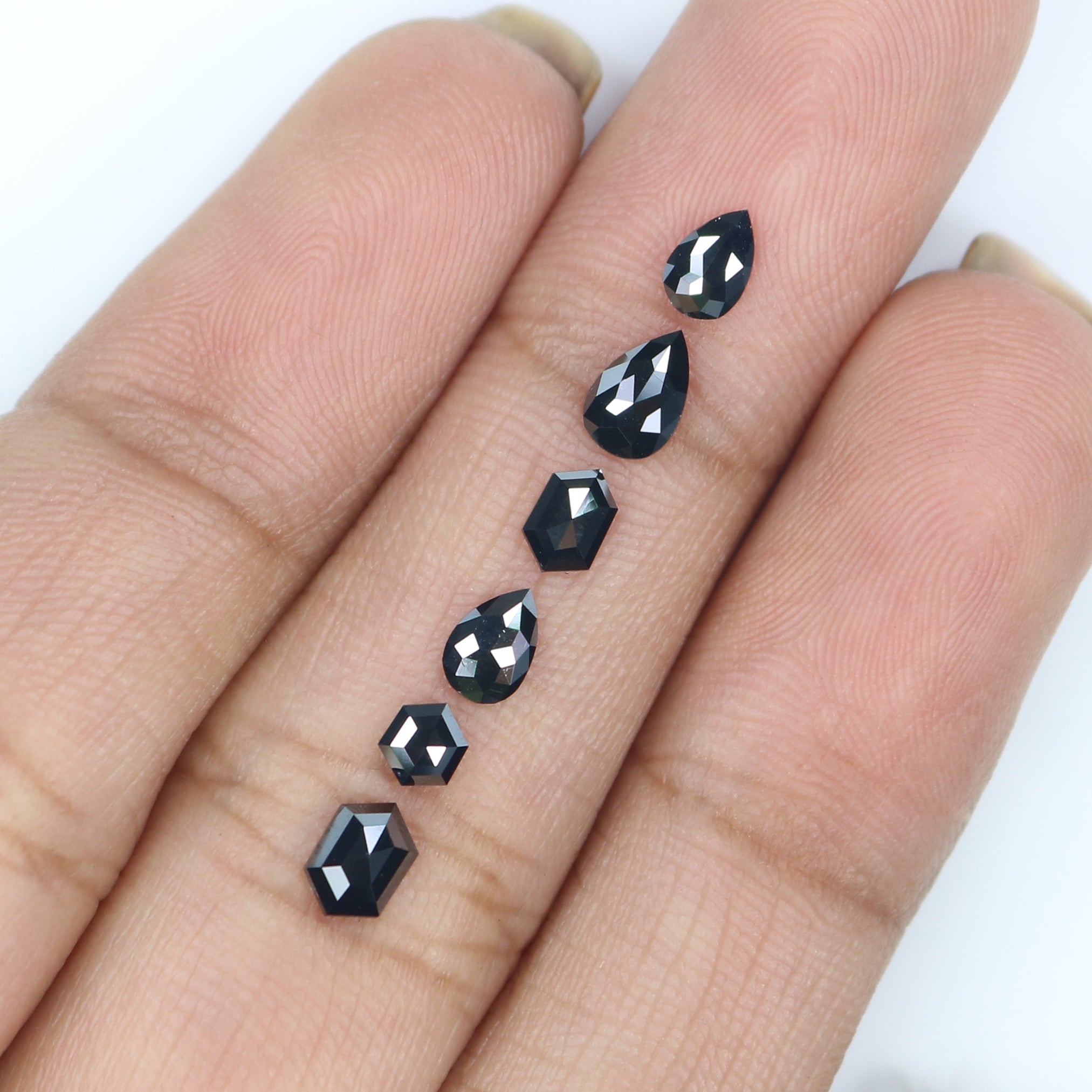 Natural Loose Mix Shape Black Color Diamond 0.98 CT 5.03 MM Mix Shape Rose Cut Diamond KDL2701