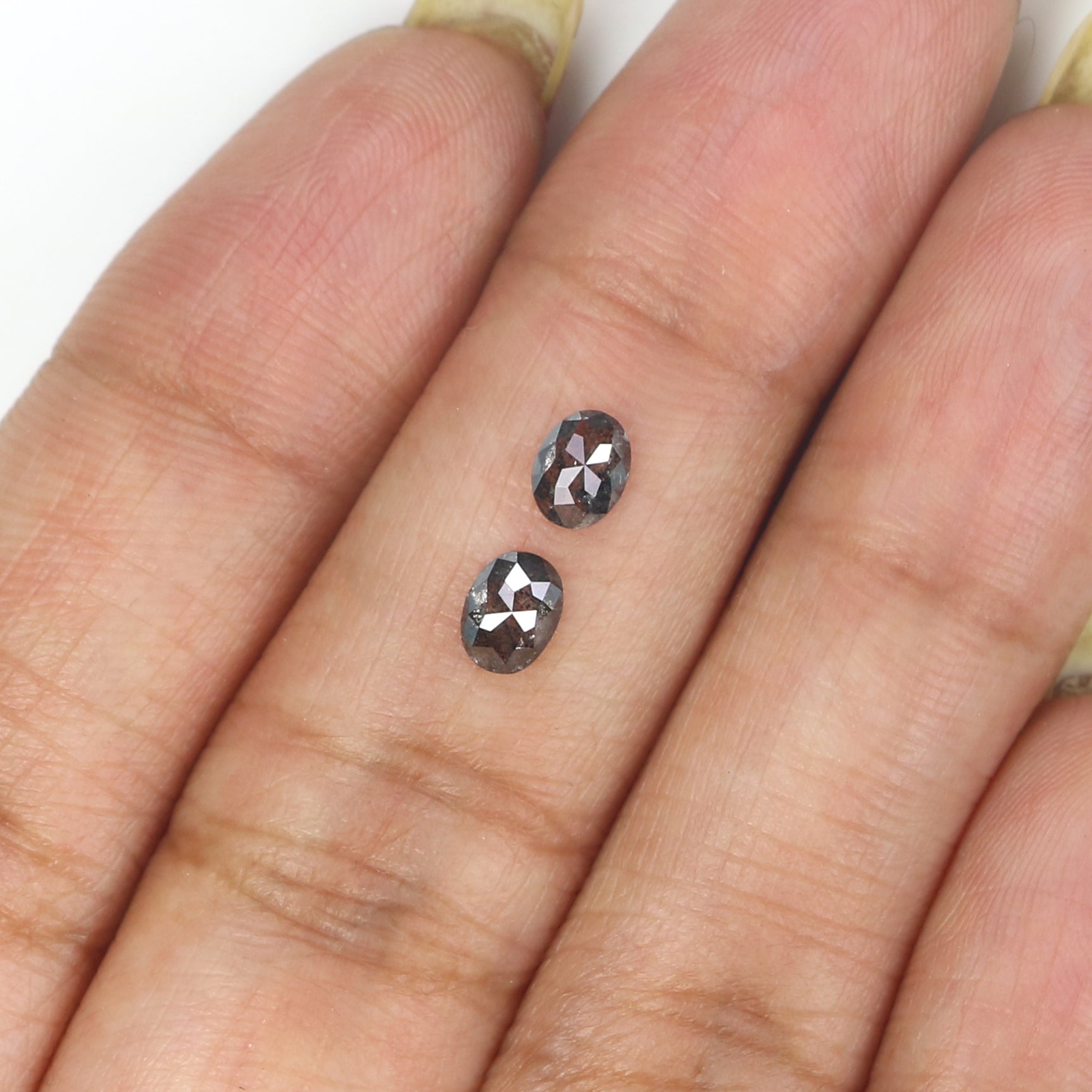 0.60 CT Natural Loose Oval Pair Diamond Black Grey Color Oval Cut Diamond 4.75 MM Salt And Pepper Oval Diamond Oval Cut Pair Diamond LQ2558