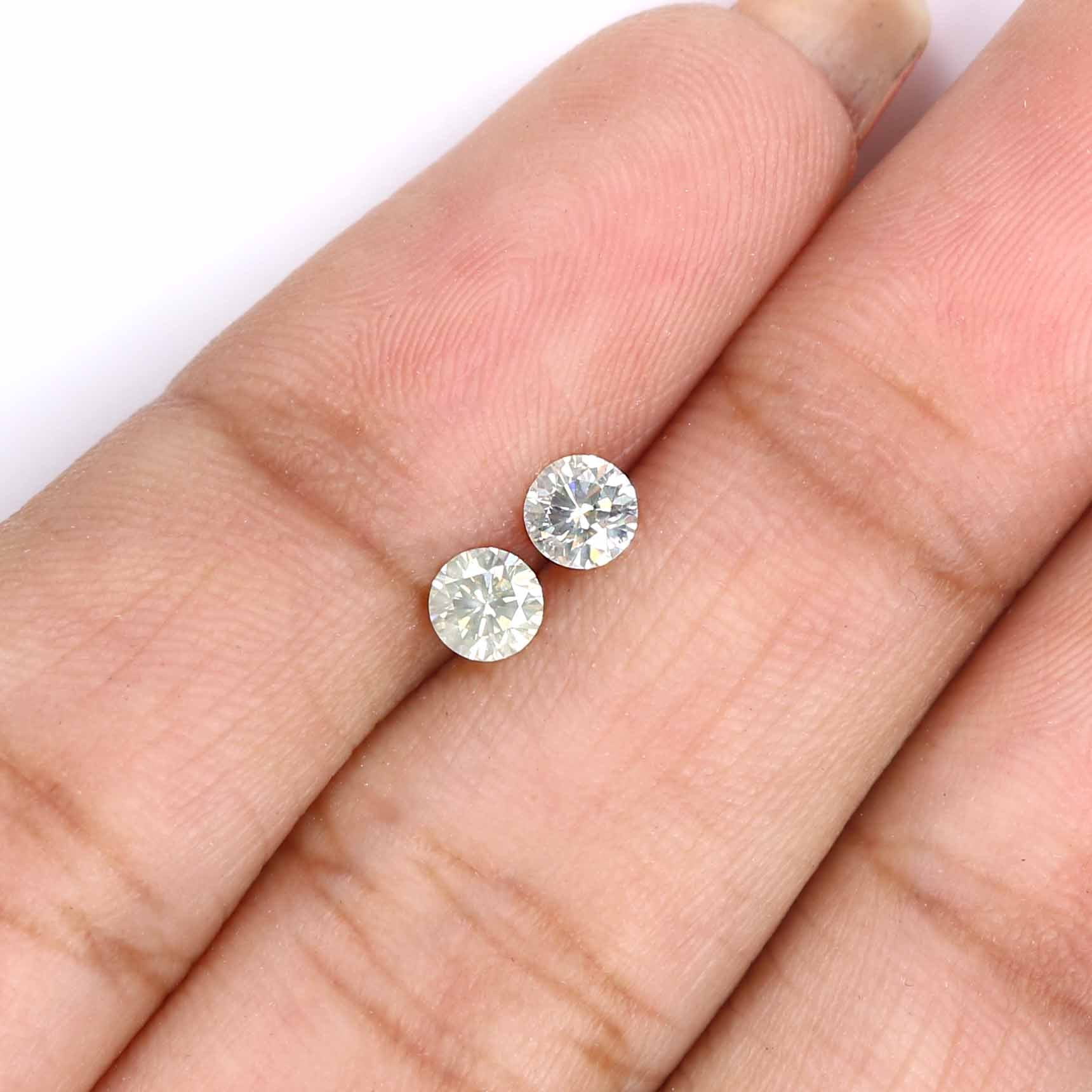 Natural Loose Round Brilliant Cut Diamond White - I Color 0.40 CT 3.70 MM Round Shape Diamond L2172