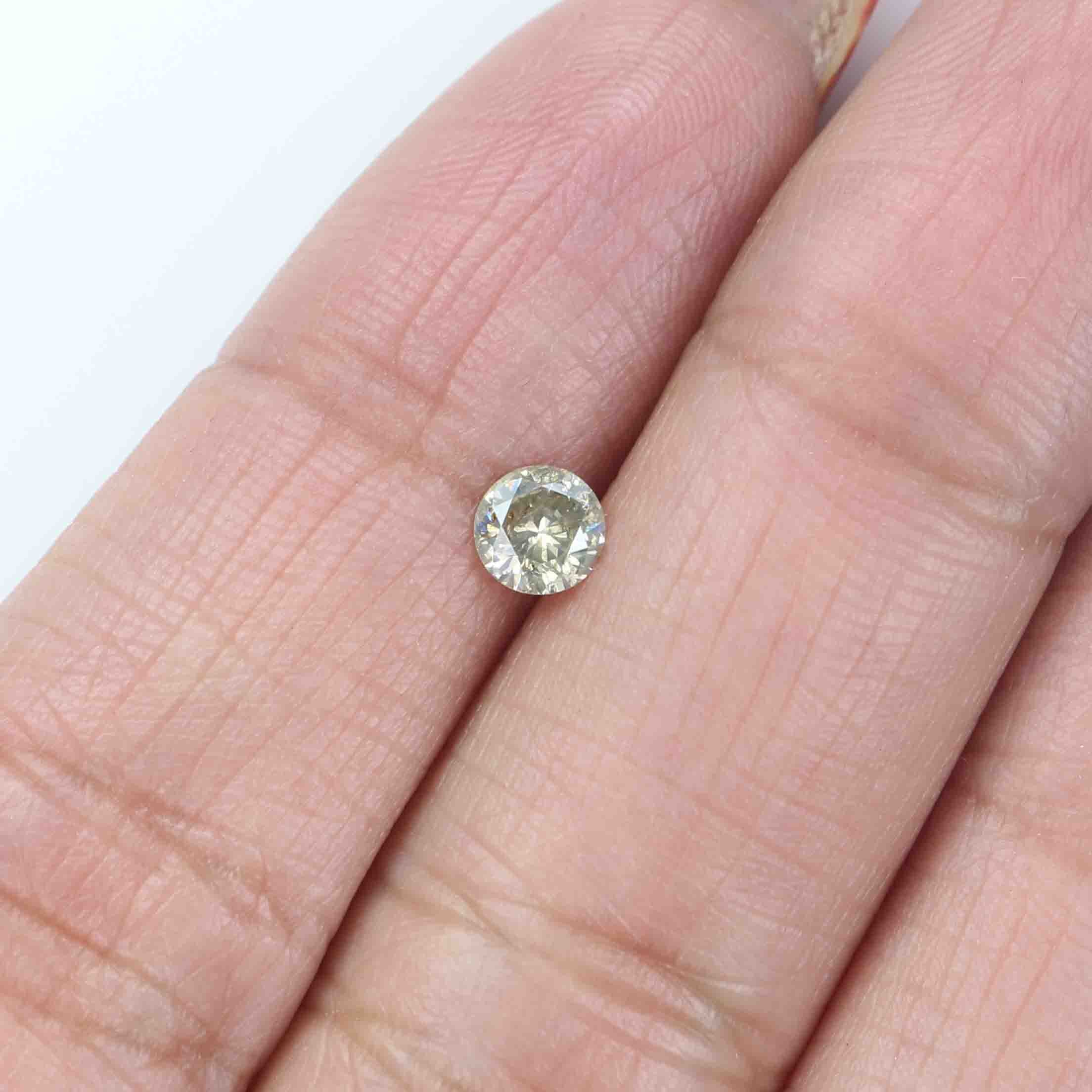 Natural Loose Round Fancy White Color Diamond 0.29 CT 4.30 MM Round Shape Brilliant Cut Diamond L5091