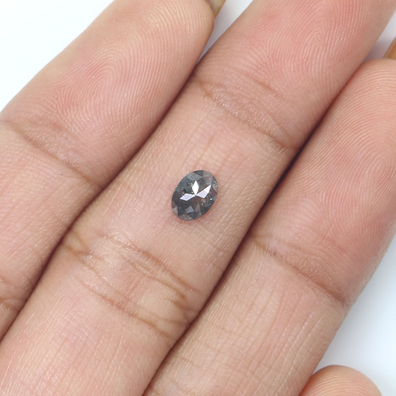 Natural Loose Oval Salt And Pepper Diamond Black Grey Color 0.33 CT 5.44 MM Oval Shape Rose Cut Diamond KR2574