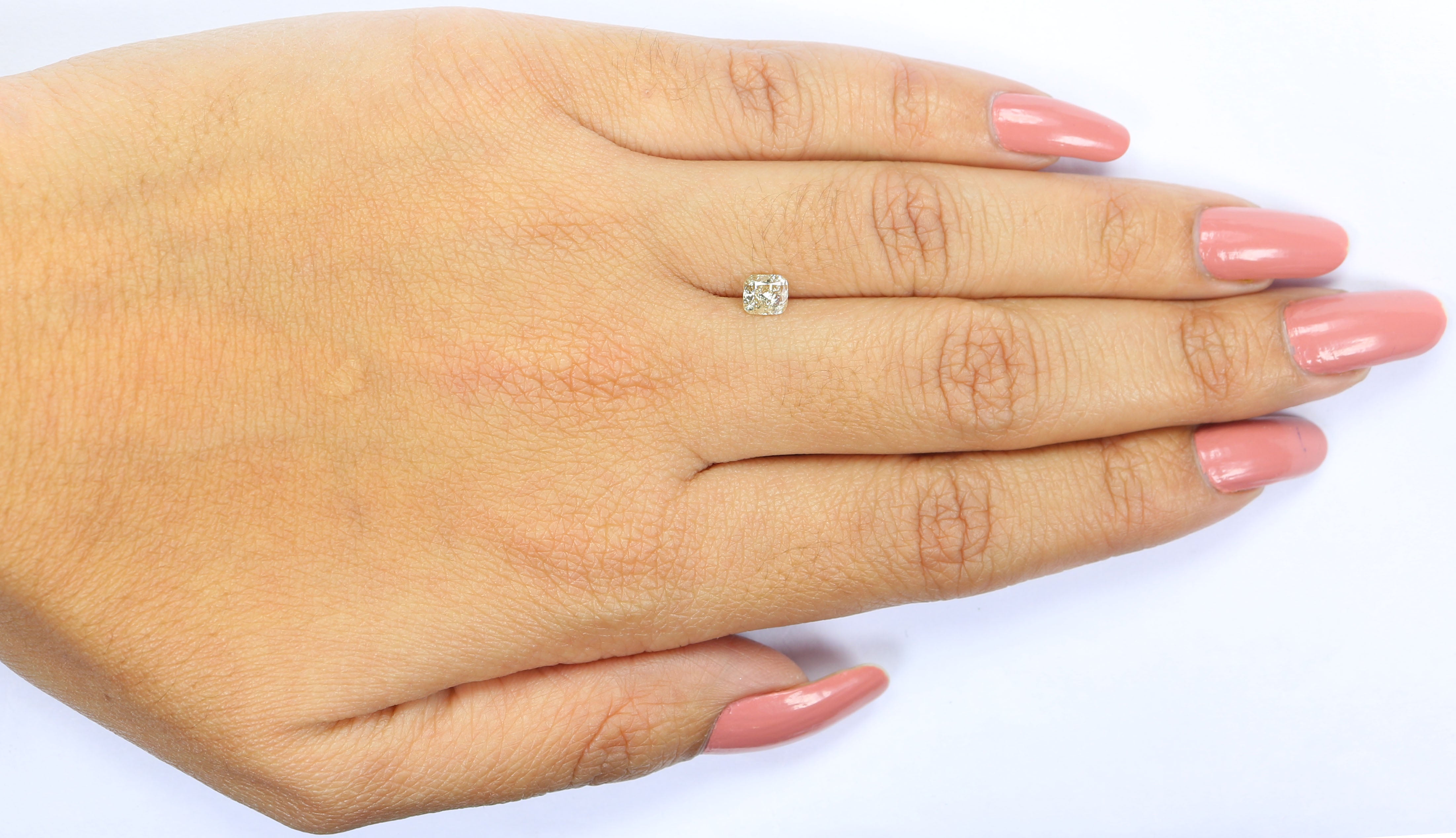 0.44 CT Natural Loose Cushion Shape Diamond Grey Color Cushion Cut Diamond 4.70 MM Natural Yellow Color Cushion Brilliant Cut Diamond KQ981